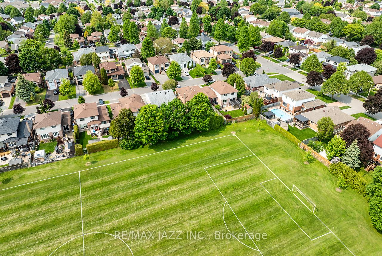 Photo 46 of 22 Dunkin Avenue, Clarington, Courtice — HOMEH