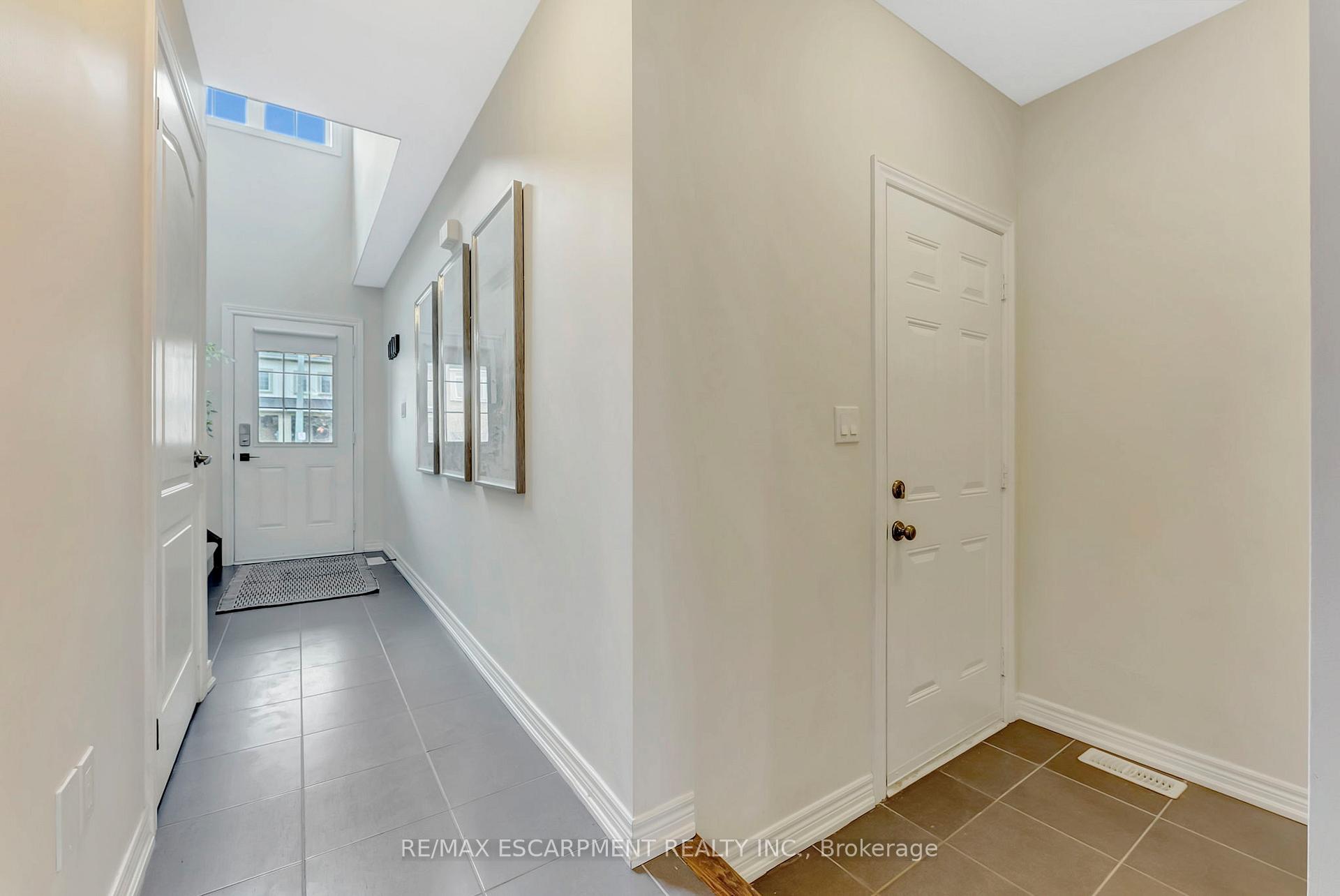 Photo 6 of 71 Pettitt Drive, Guelph, Grange Road — HOMEH