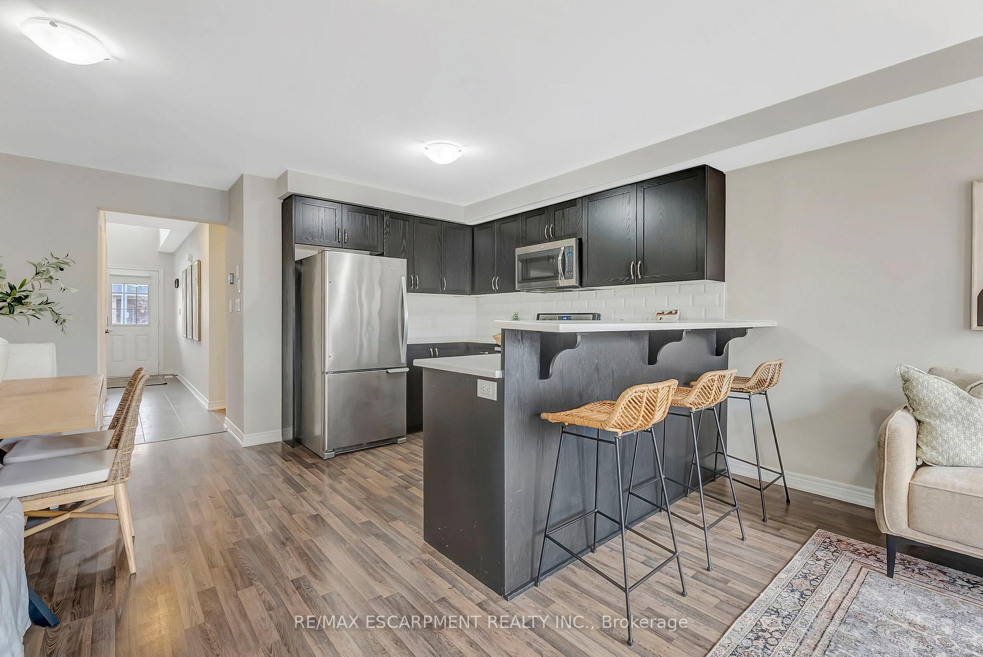 Photo 11 of 71 Pettitt Drive, Guelph, Grange Road — HOMEH