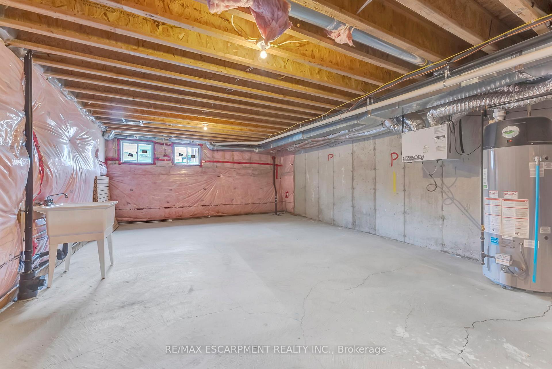 Photo 29 of 71 Pettitt Drive, Guelph, Grange Road — HOMEH