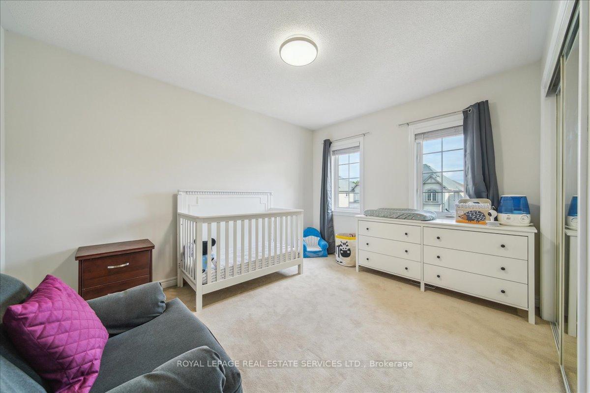 Photo 29 of 16 Beachville Circle, Brampton, Credit Valley — HOMEH