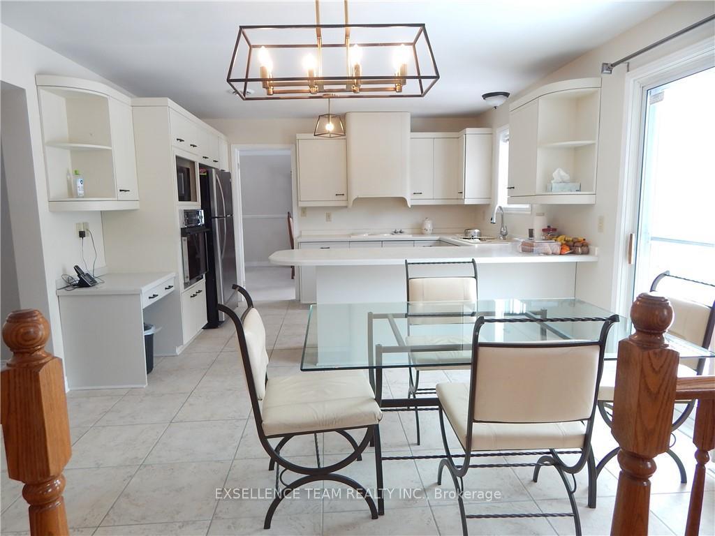 Photo 5 of 1701 Blakely Drive, Cornwall — HOMEH