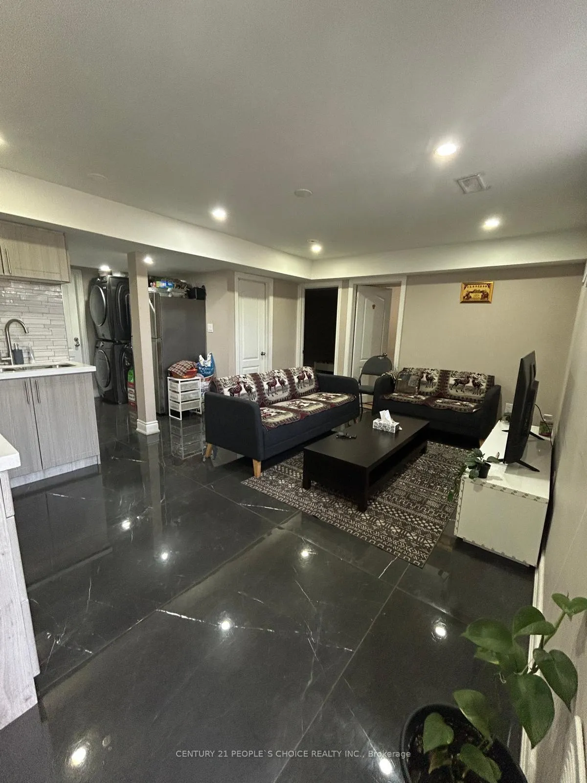 Photo 9 of Unit (Basement), 54 Ringway Road, Brampton, Northwest Brampton — HOMEH