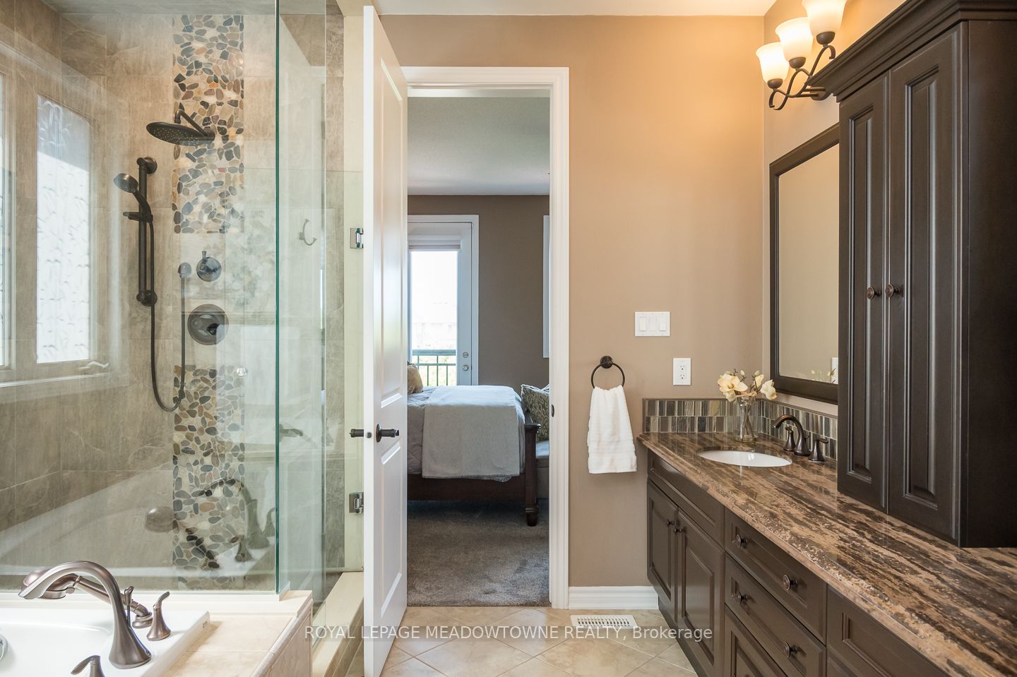 Photo 64 of Unit 2, 485 Pringle Avenue, Milton, Scott — HOMEH