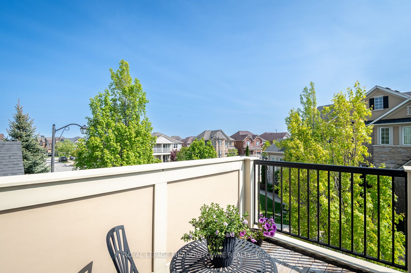 Photo 57 of Unit 2, 485 Pringle Avenue, Milton, Scott — HOMEH