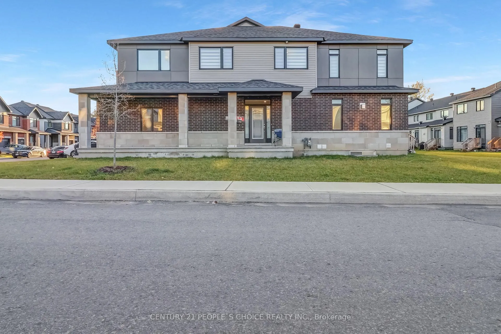 Photo 15 of 300 Makobe Lane, Ottawa, Riverside South/Gloucester Glen — HOMEH