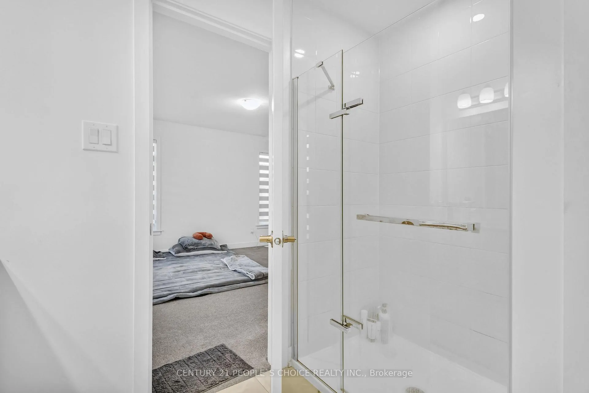 Photo 28 of 300 Makobe Lane, Ottawa, Riverside South/Gloucester Glen — HOMEH