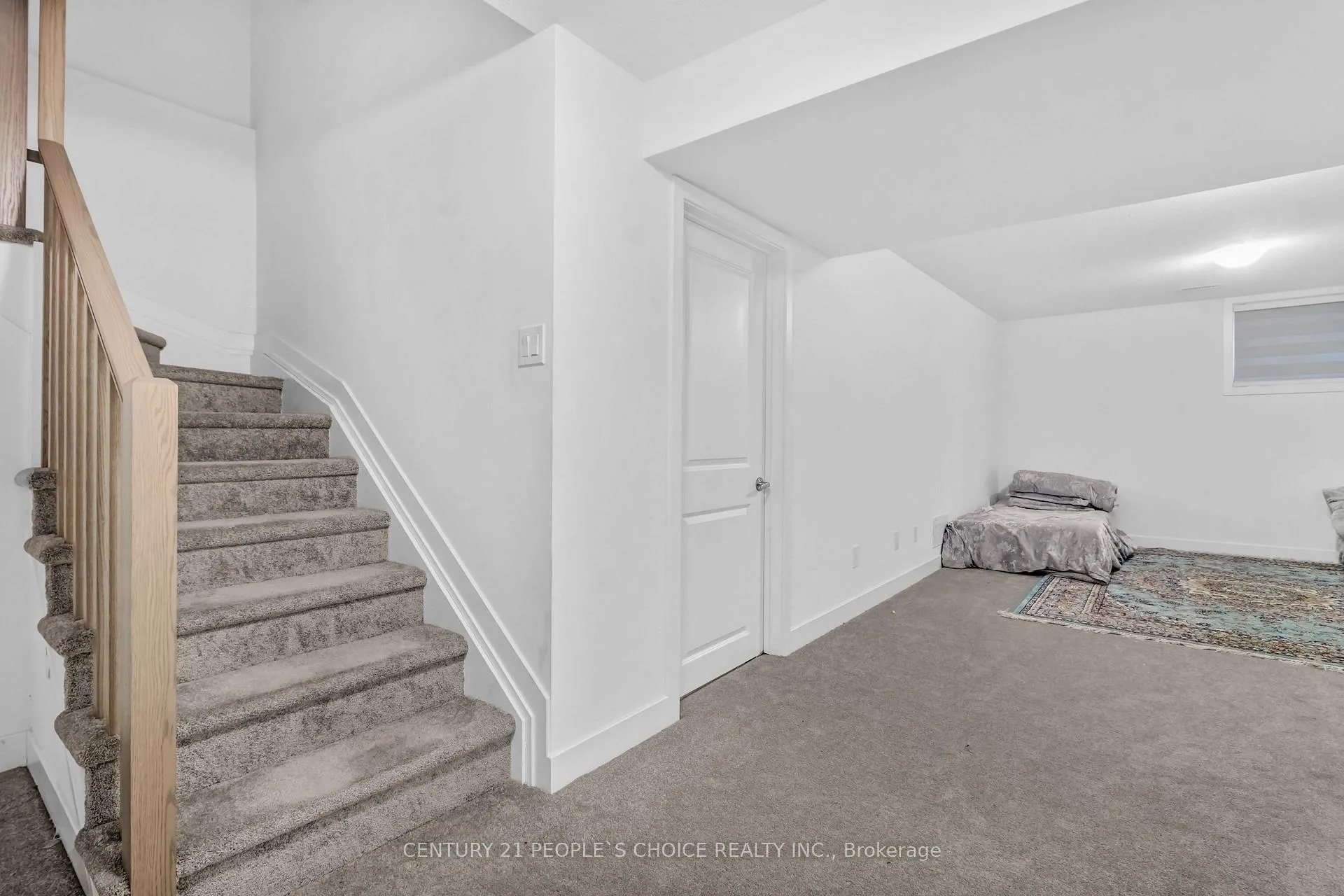 Photo 29 of 300 Makobe Lane, Ottawa, Riverside South/Gloucester Glen — HOMEH