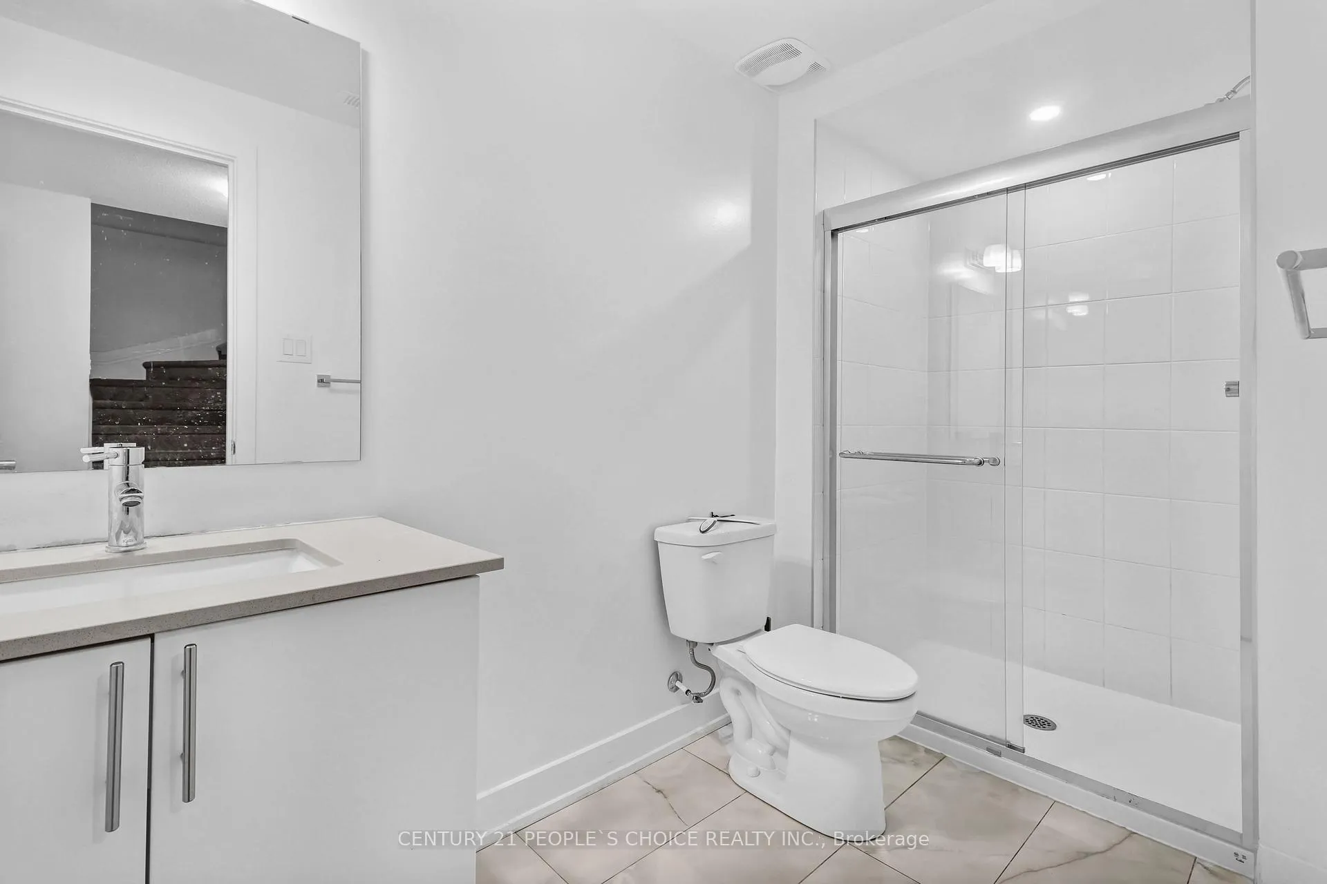 Photo 31 of 300 Makobe Lane, Ottawa, Riverside South/Gloucester Glen — HOMEH
