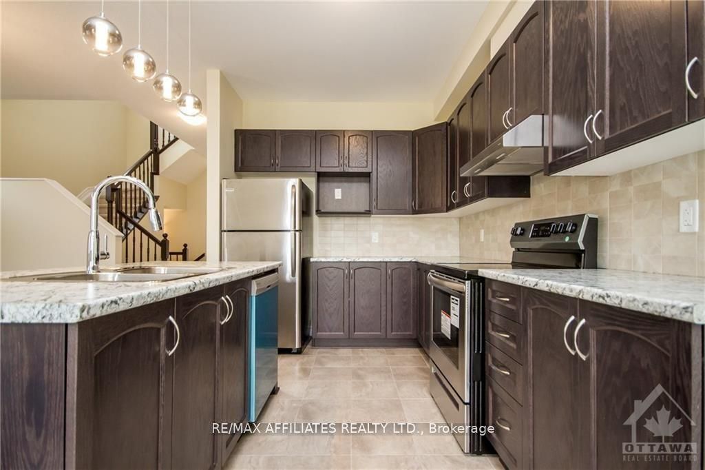 Photo 35 of 190 Bandelier Way, Ottawa, Stittsville (North) — HOMEH