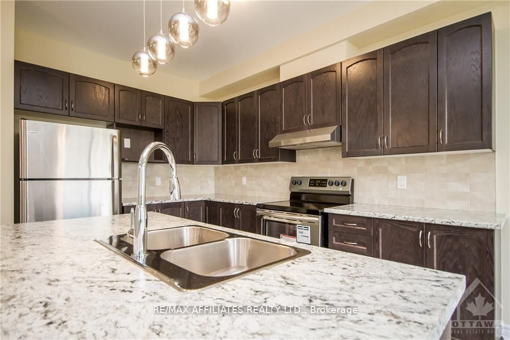Photo 34 of 190 Bandelier Way, Ottawa, Stittsville (North) — HOMEH