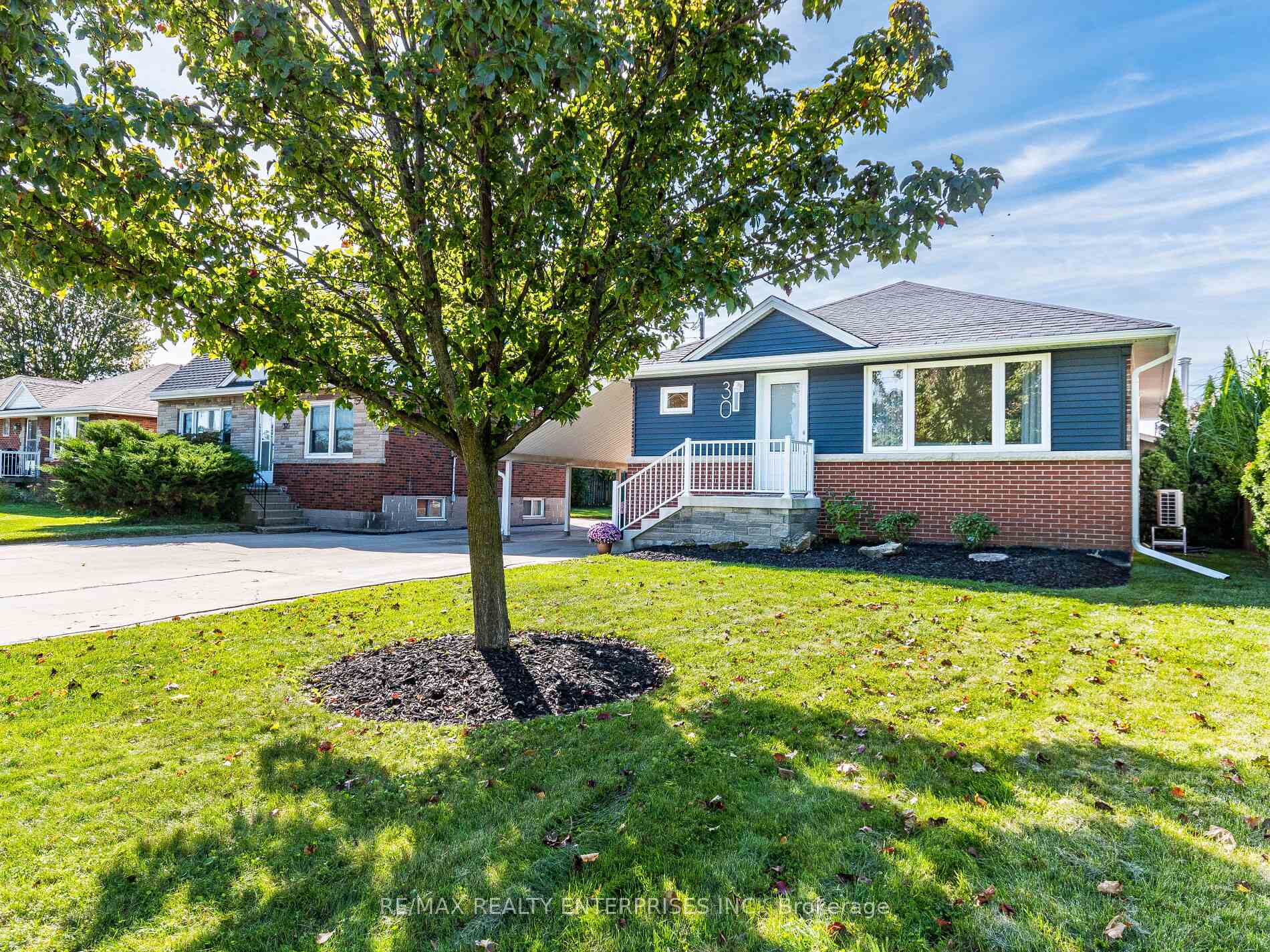 Photo 1 of 30 Alderney Avenue, Hamilton, Hill Park — HOMEH