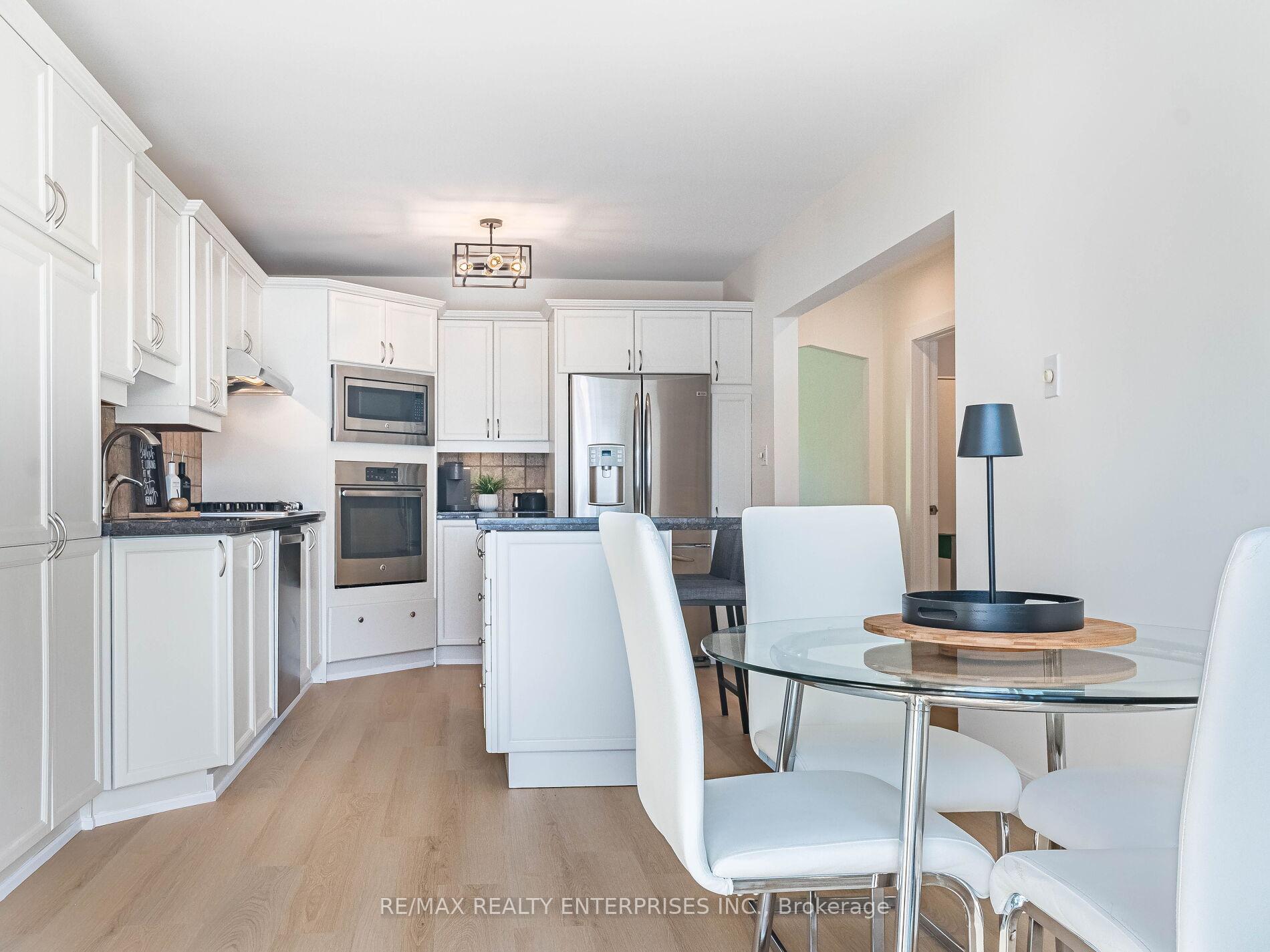 Photo 10 of 30 Alderney Avenue, Hamilton, Hill Park — HOMEH