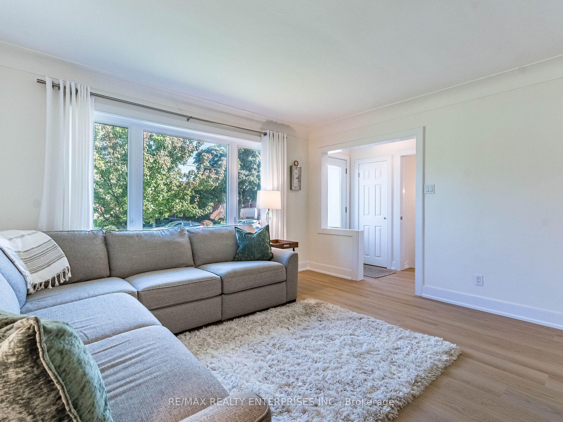 Photo 12 of 30 Alderney Avenue, Hamilton, Hill Park — HOMEH