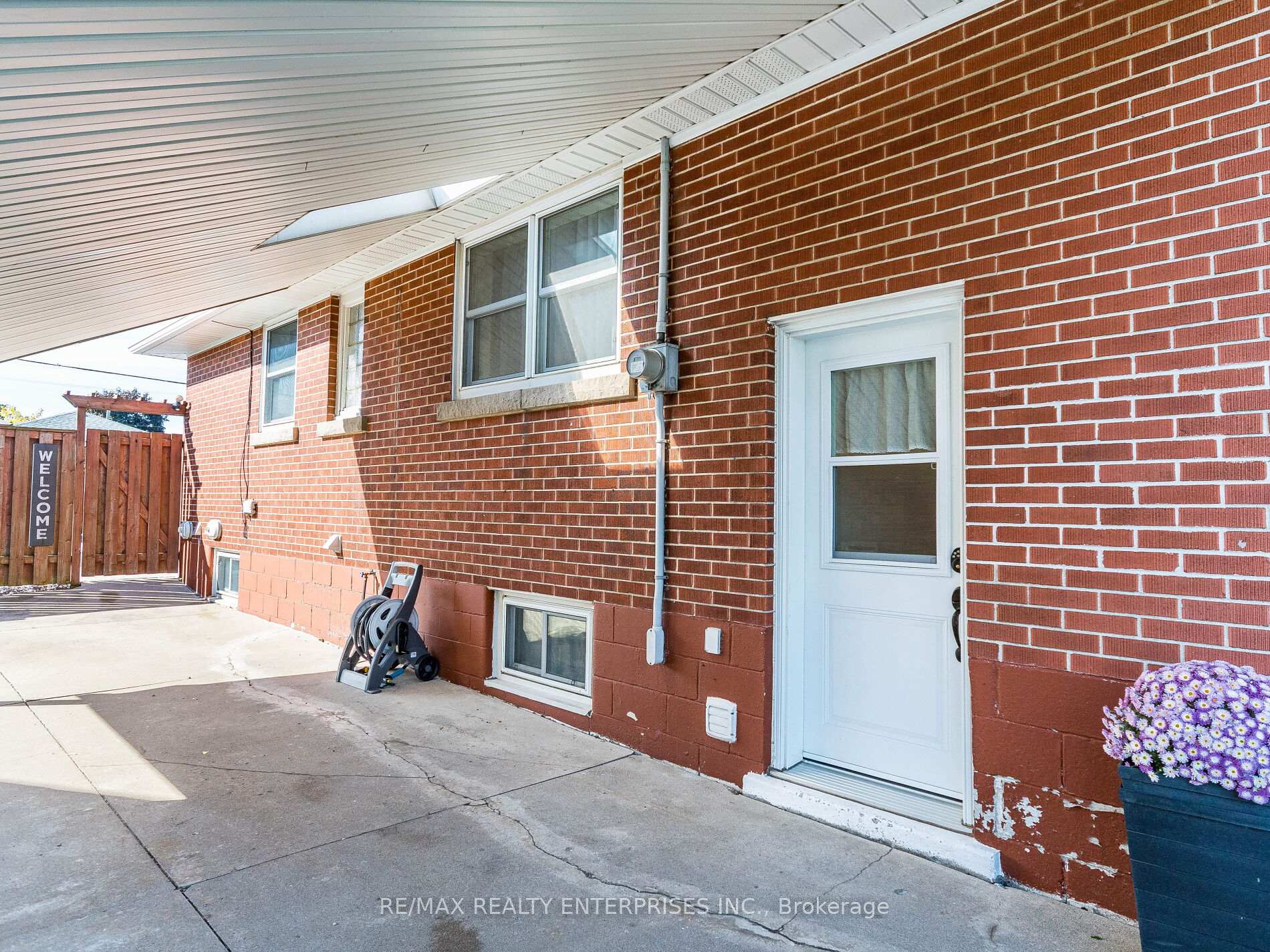 Photo 23 of 30 Alderney Avenue, Hamilton, Hill Park — HOMEH