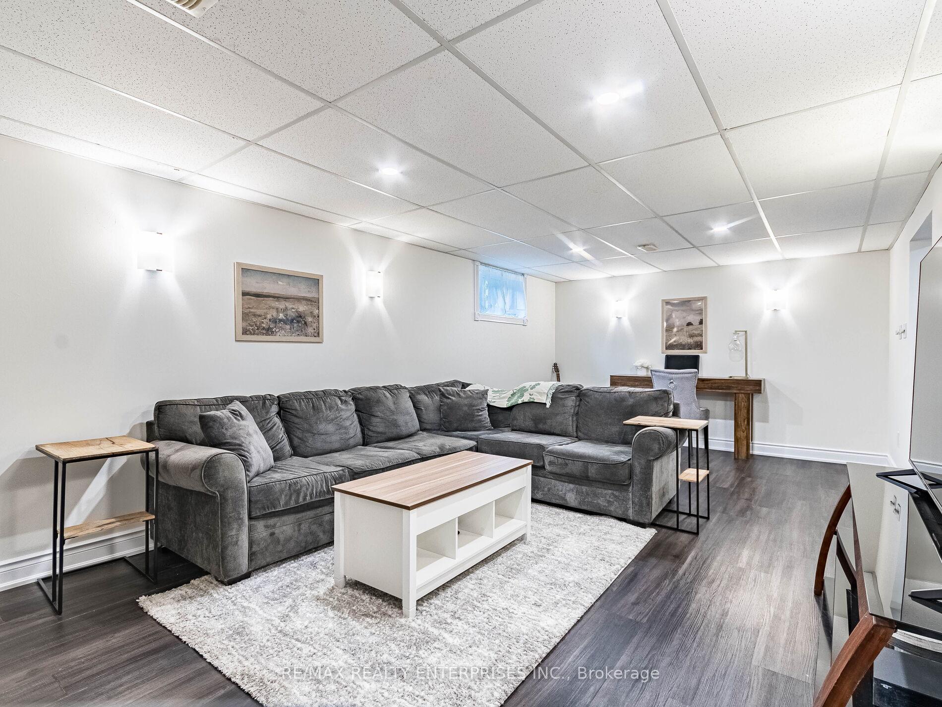 Photo 26 of 30 Alderney Avenue, Hamilton, Hill Park — HOMEH