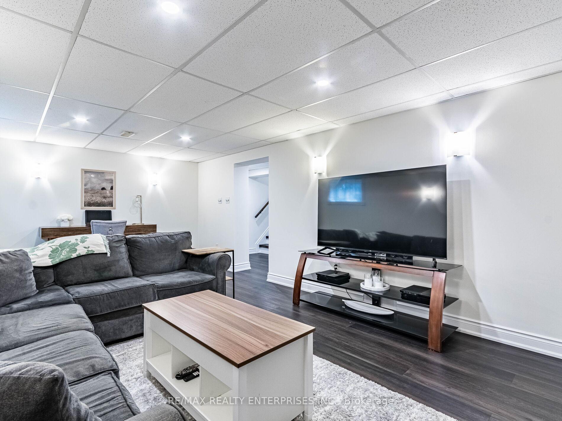 Photo 28 of 30 Alderney Avenue, Hamilton, Hill Park — HOMEH