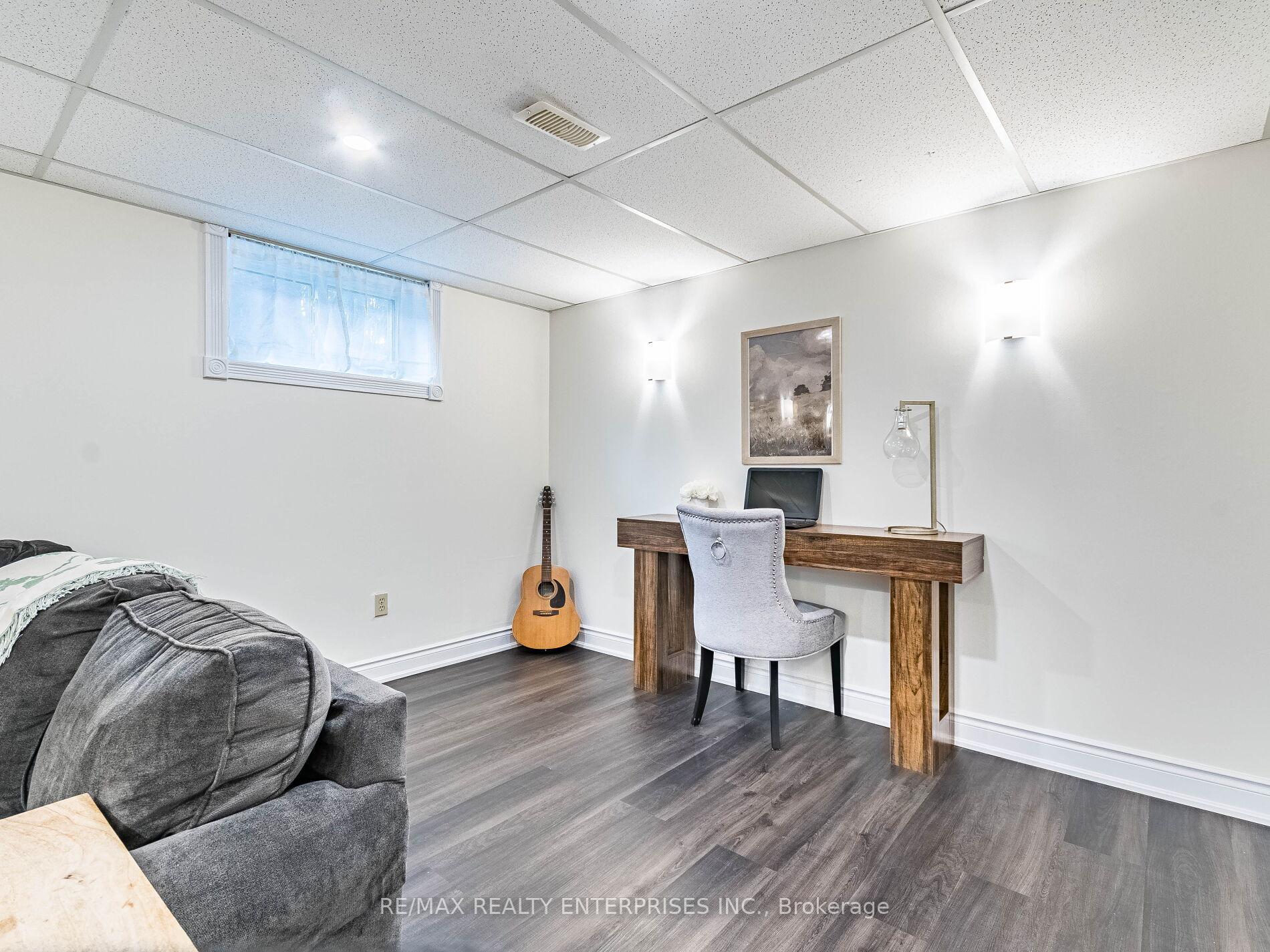 Photo 29 of 30 Alderney Avenue, Hamilton, Hill Park — HOMEH