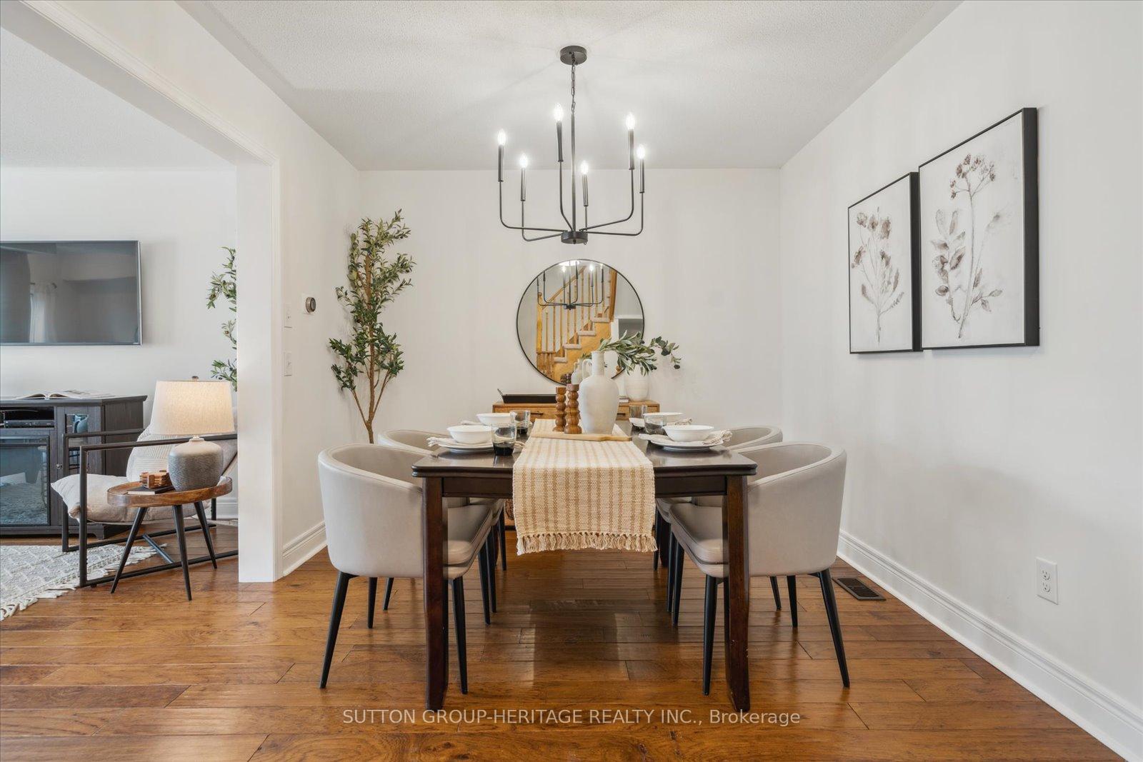 Photo 9 of 176 Dewell Crescent, Clarington, Courtice — HOMEH