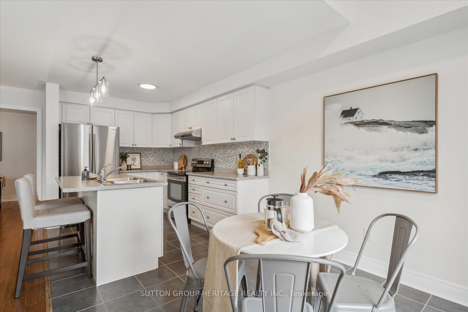 Photo 20 of 176 Dewell Crescent, Clarington, Courtice — HOMEH