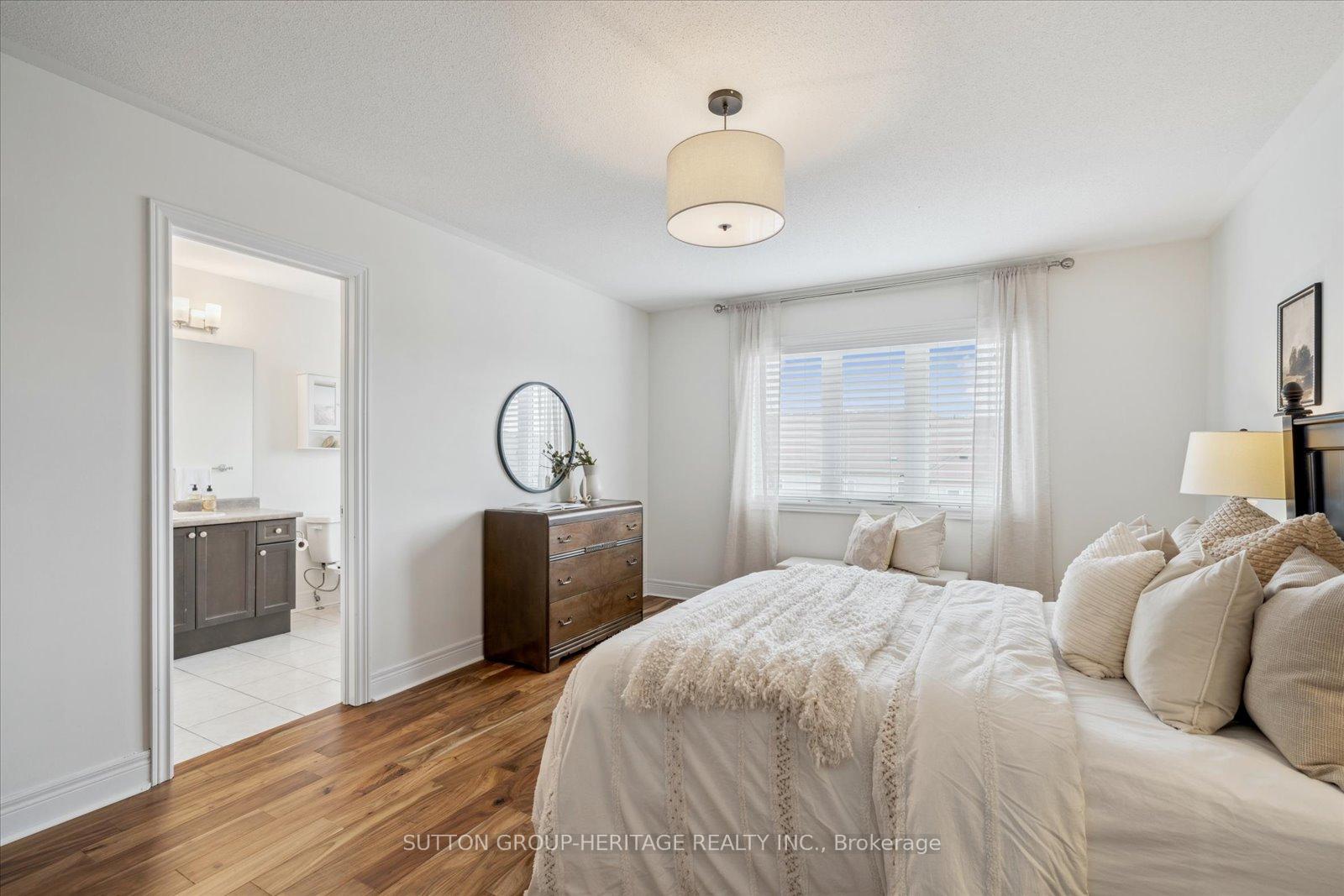 Photo 26 of 176 Dewell Crescent, Clarington, Courtice — HOMEH