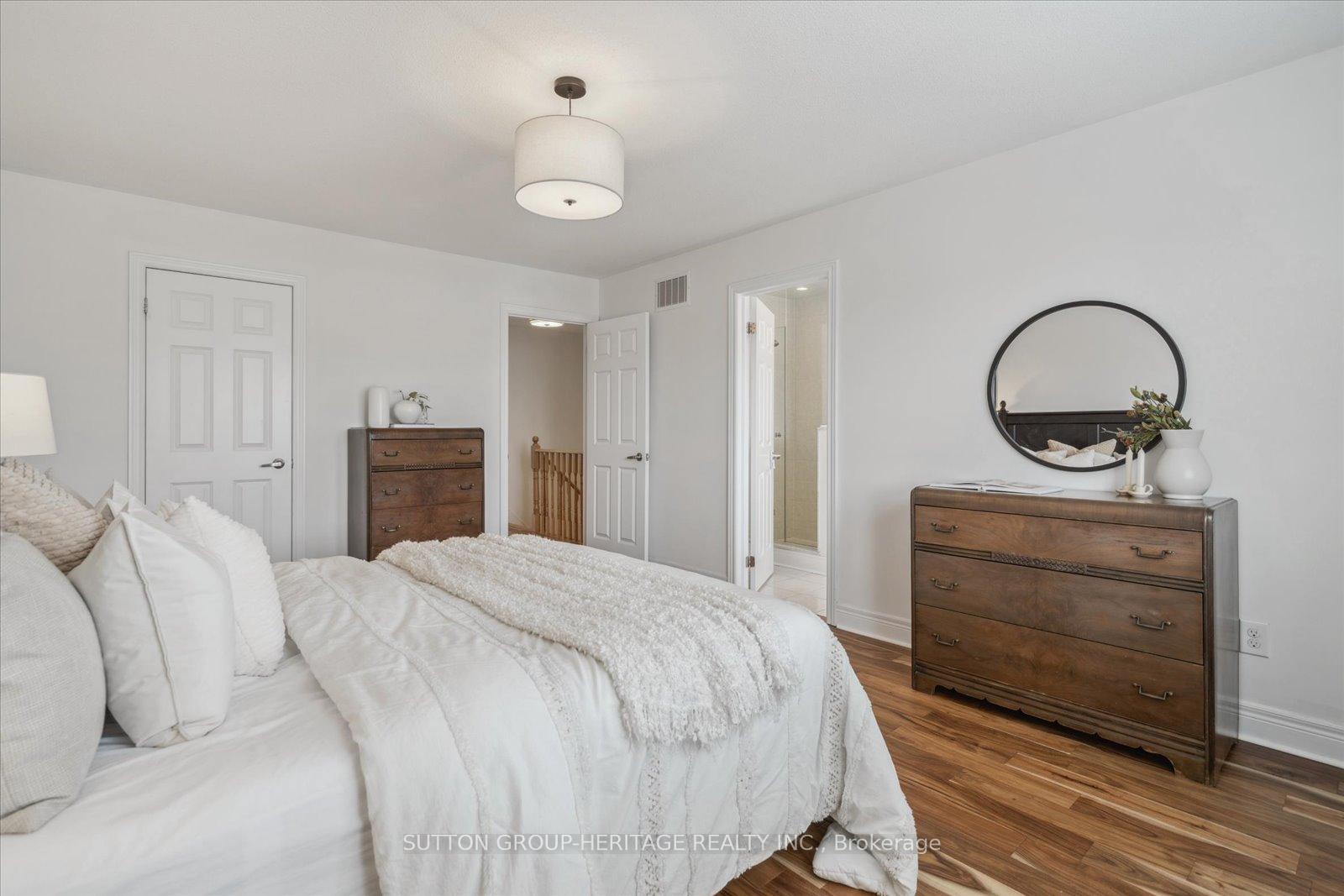 Photo 28 of 176 Dewell Crescent, Clarington, Courtice — HOMEH