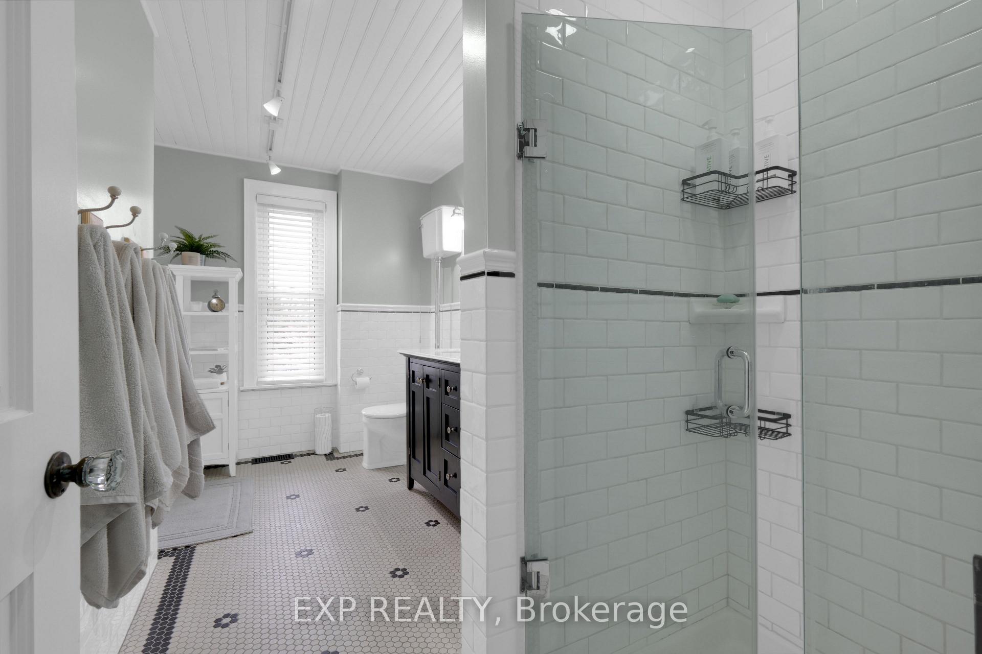 Photo 21 of 12380 Torbram Road, Caledon, Rural Caledon — HOMEH