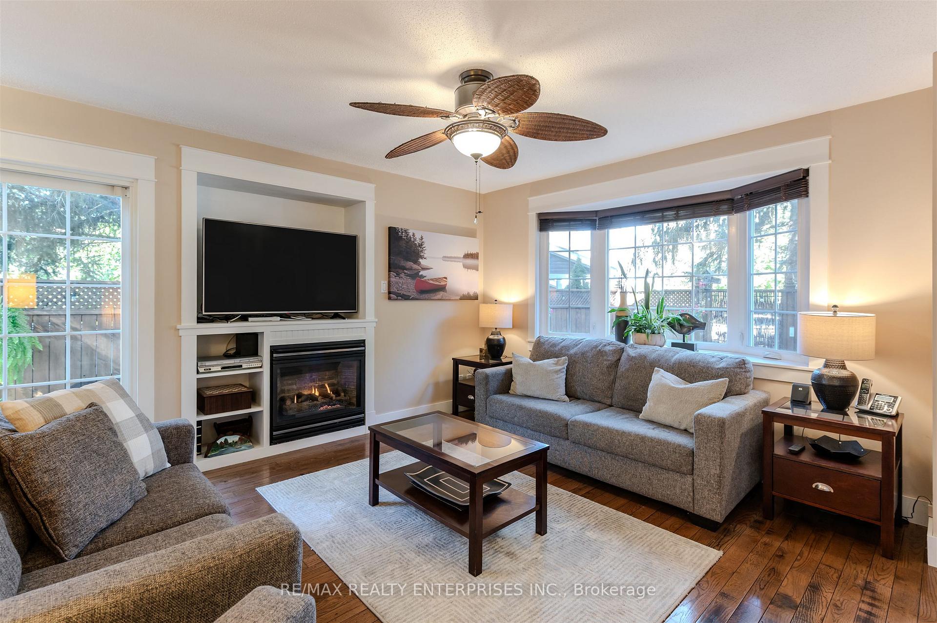 Photo 6 of 18 Blueridge Square, Brampton, Heart Lake West — HOMEH