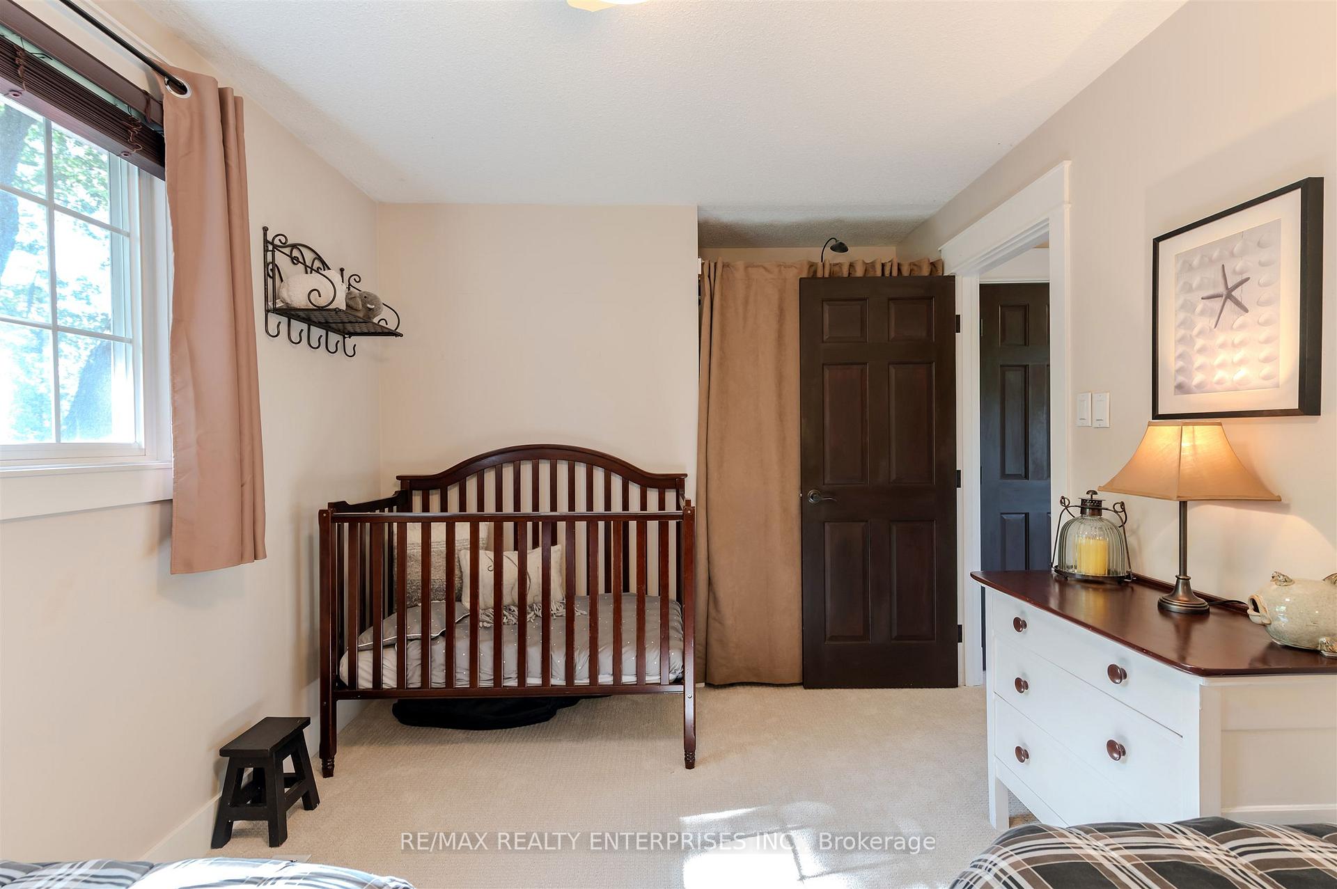 Photo 23 of 18 Blueridge Square, Brampton, Heart Lake West — HOMEH