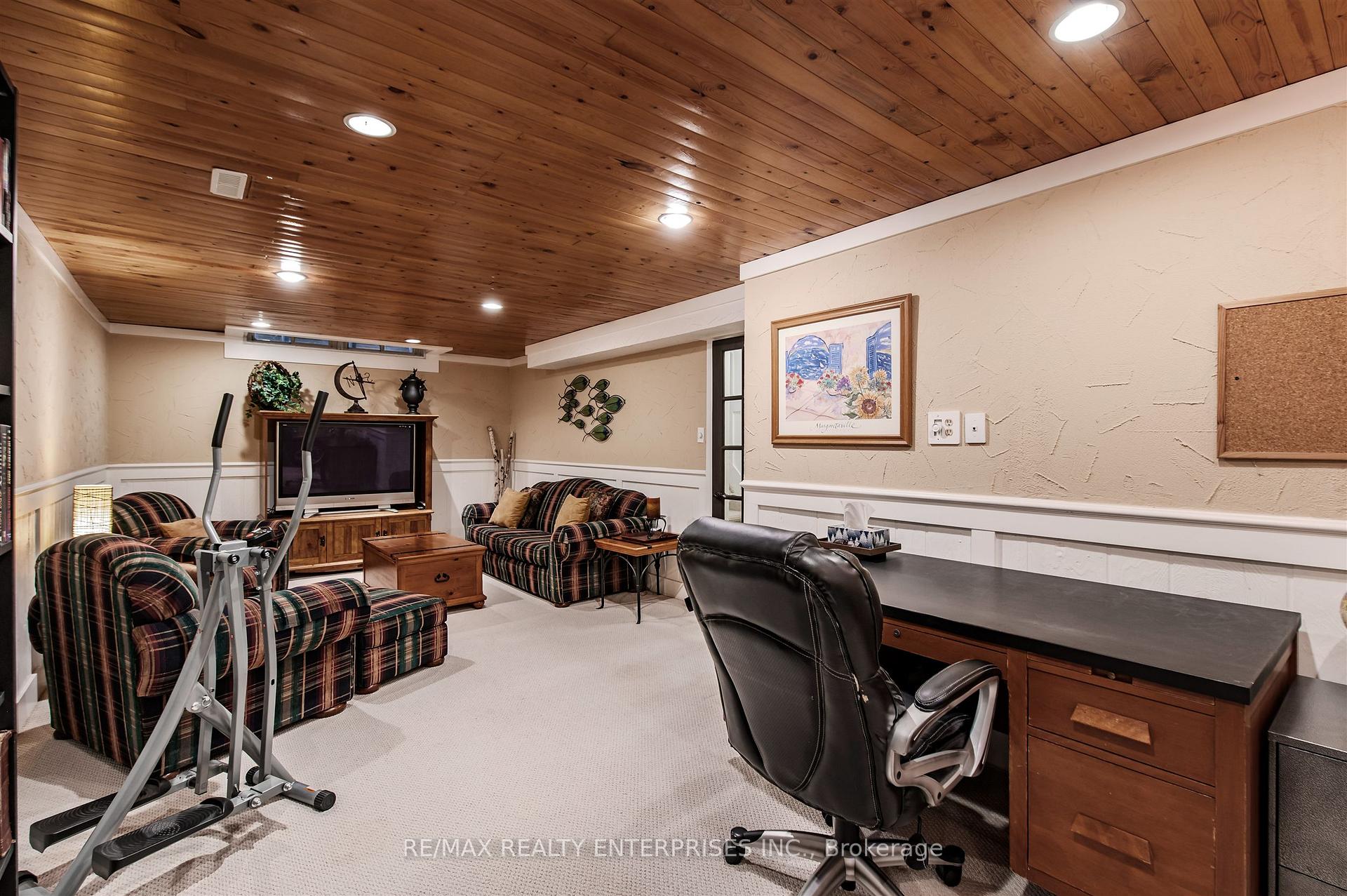 Photo 28 of 18 Blueridge Square, Brampton, Heart Lake West — HOMEH