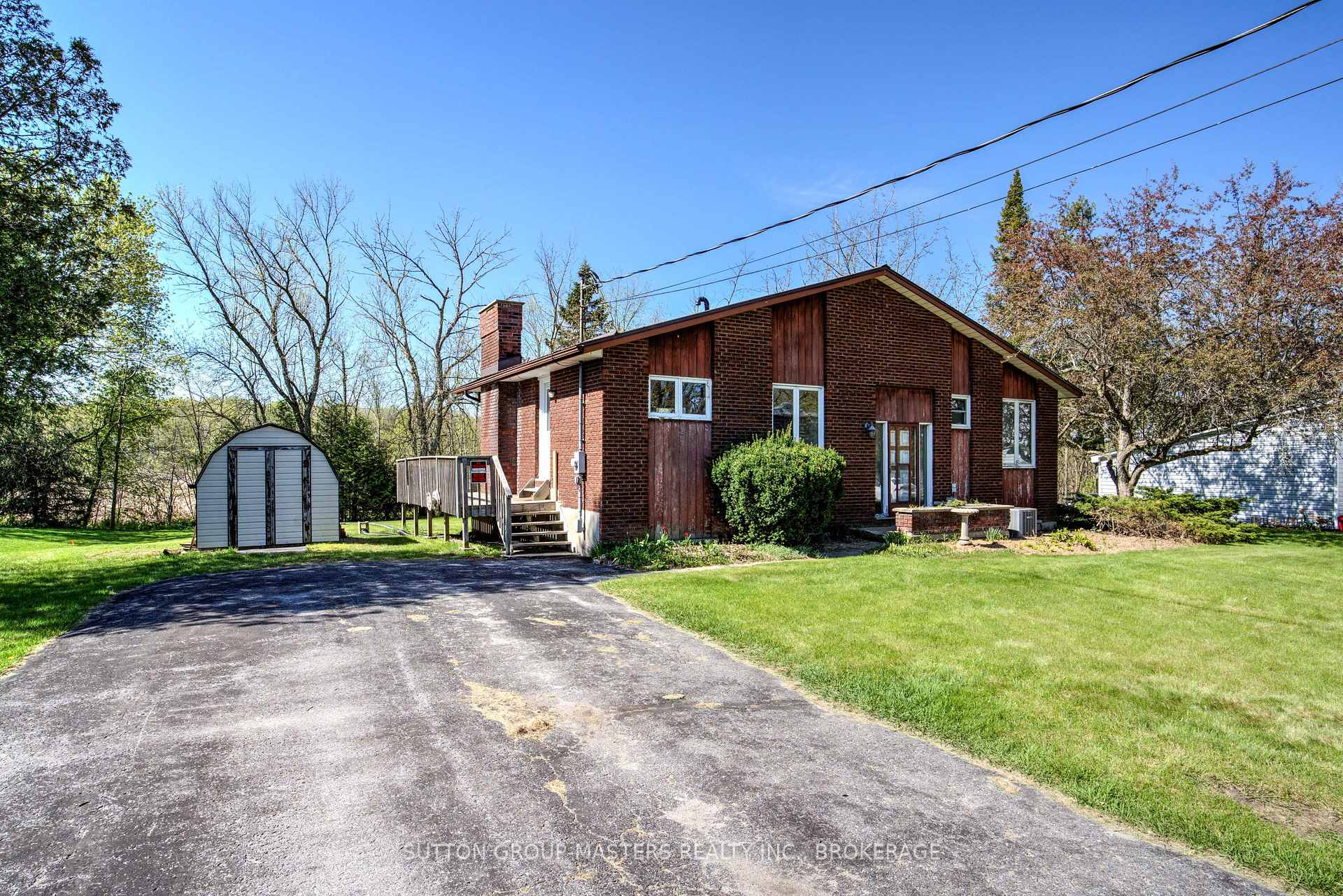 Photo 2 of 4379 Sand Road, Frontenac, Frontenac South — HOMEH