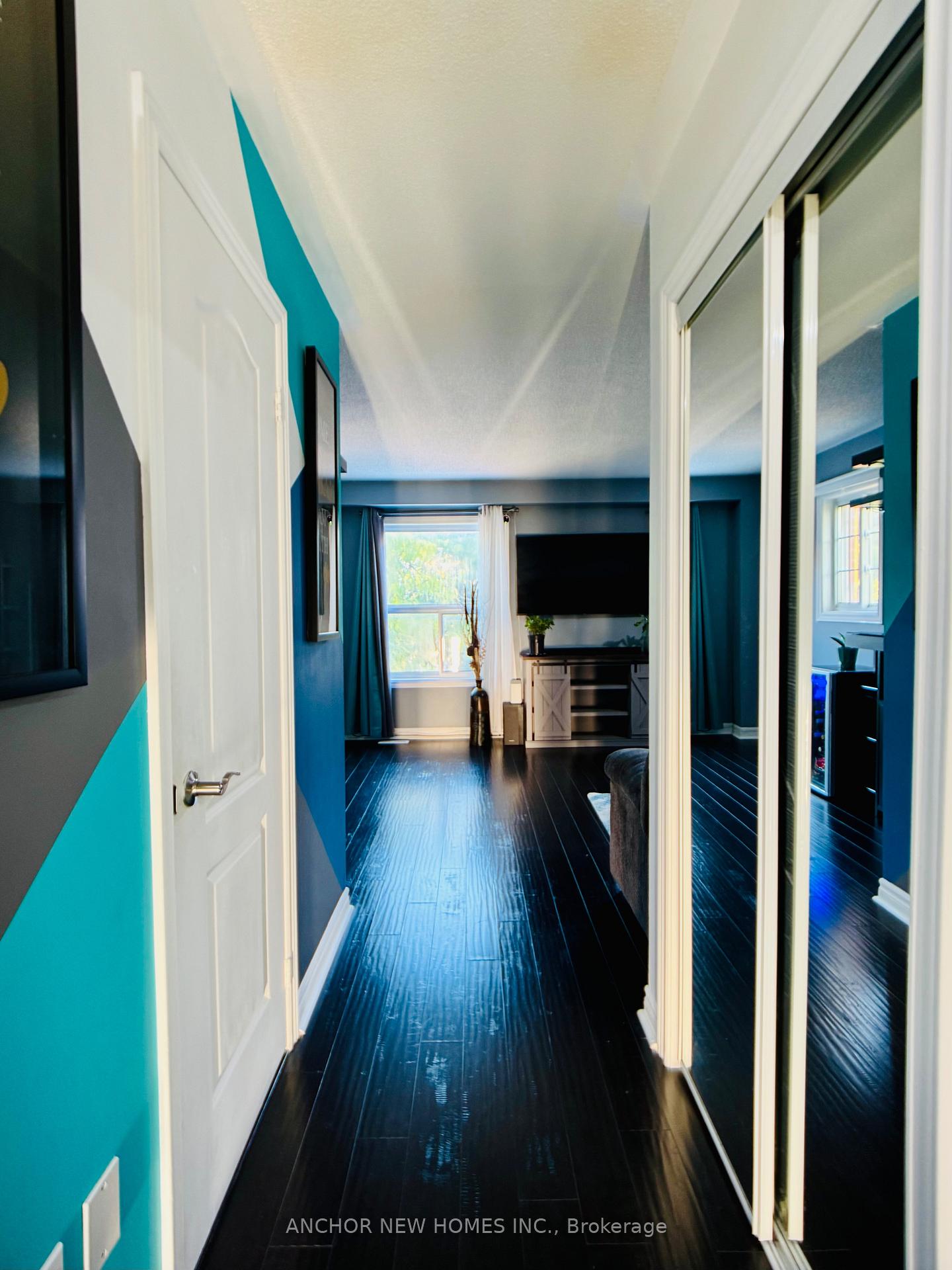 Photo 11 of 85 Ozner Court, Brampton, Fletcher's Meadow — HOMEH