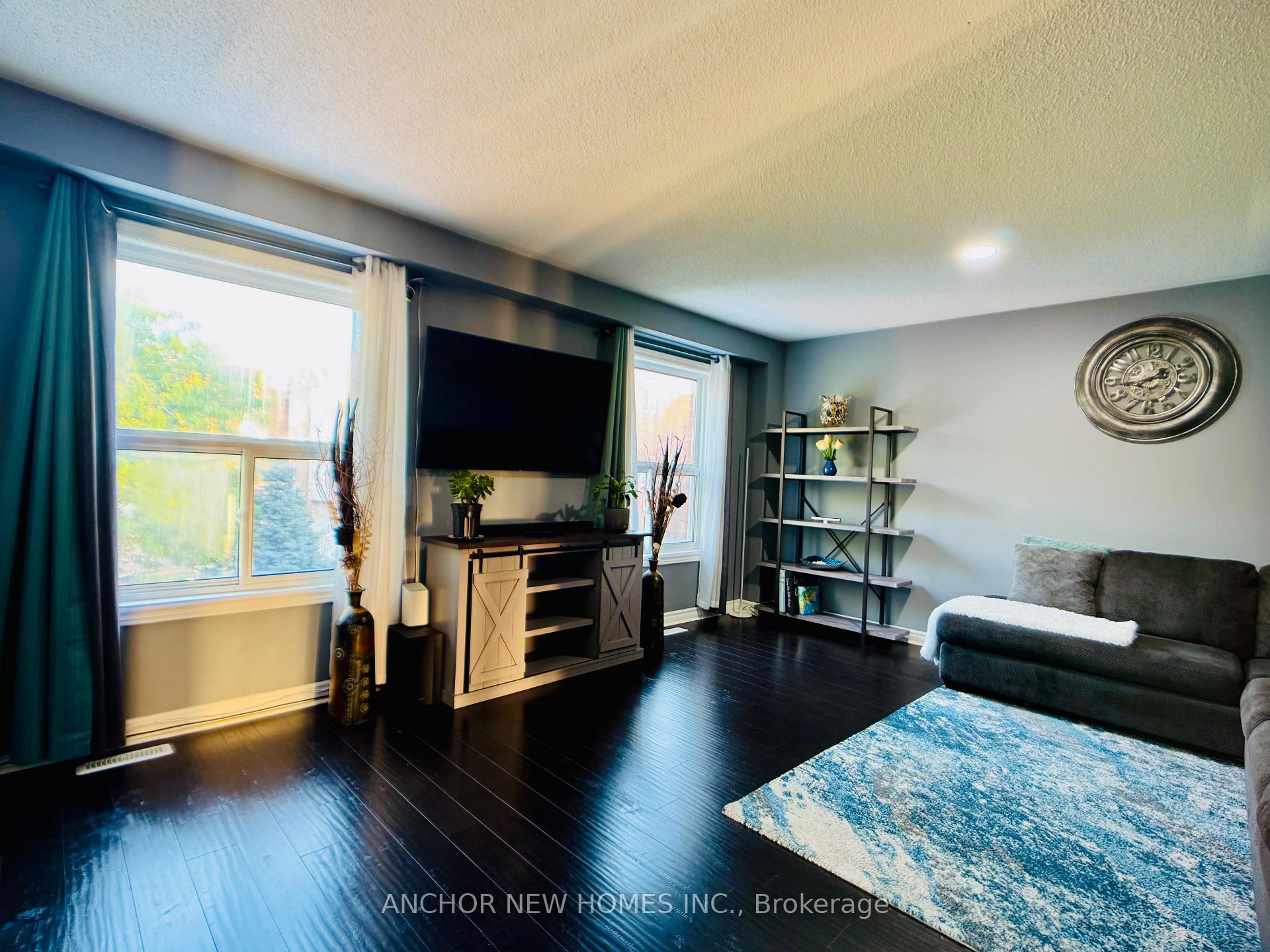 Photo 13 of 85 Ozner Court, Brampton, Fletcher's Meadow — HOMEH
