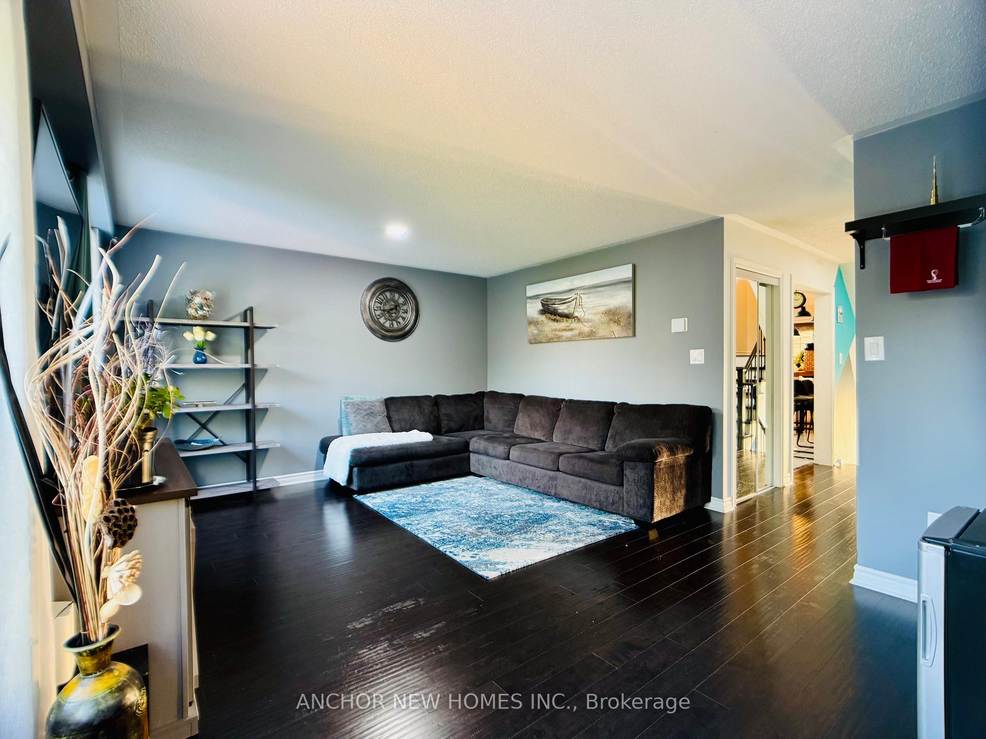 Photo 14 of 85 Ozner Court, Brampton, Fletcher's Meadow — HOMEH