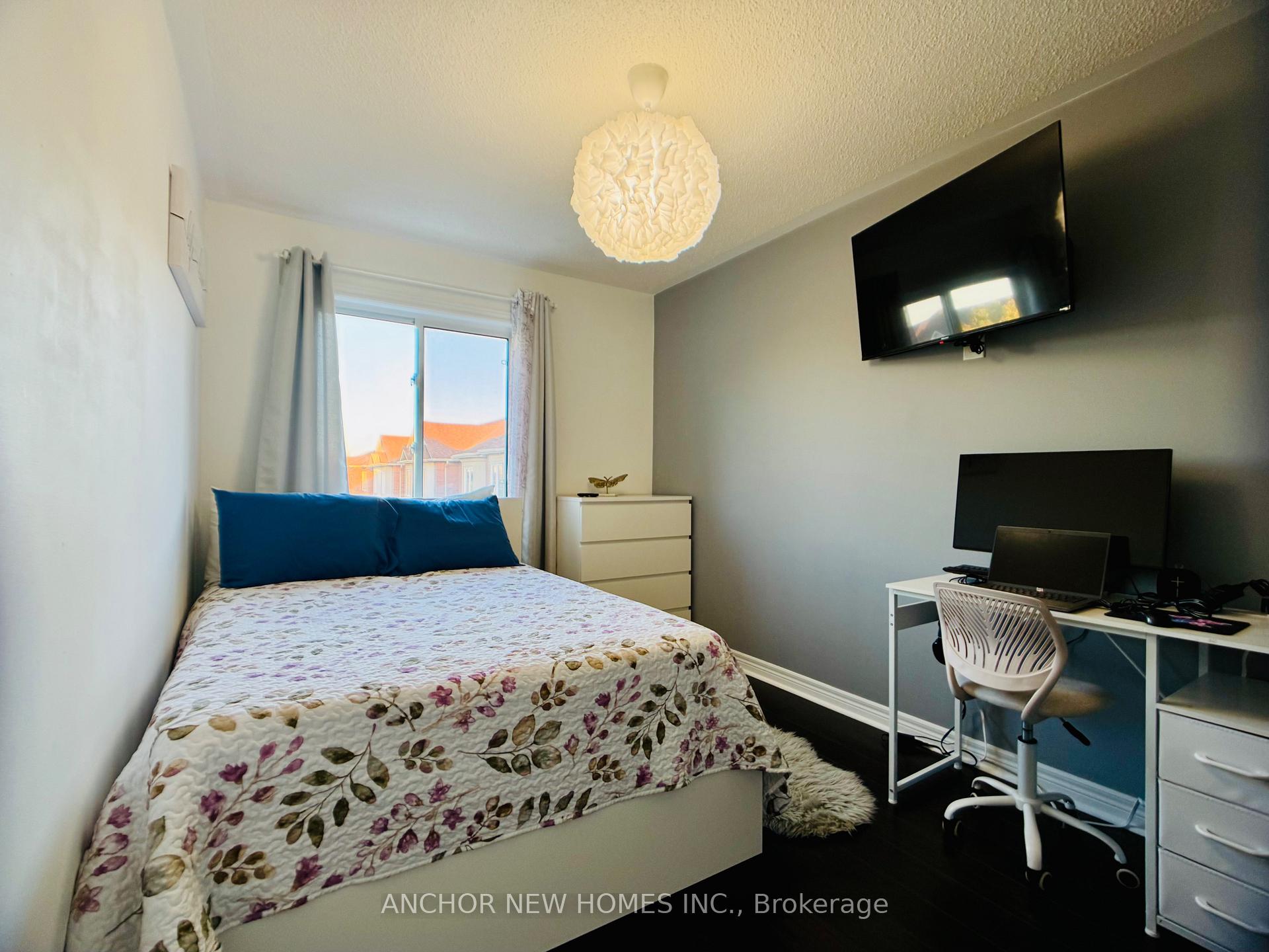 Photo 31 of 85 Ozner Court, Brampton, Fletcher's Meadow — HOMEH