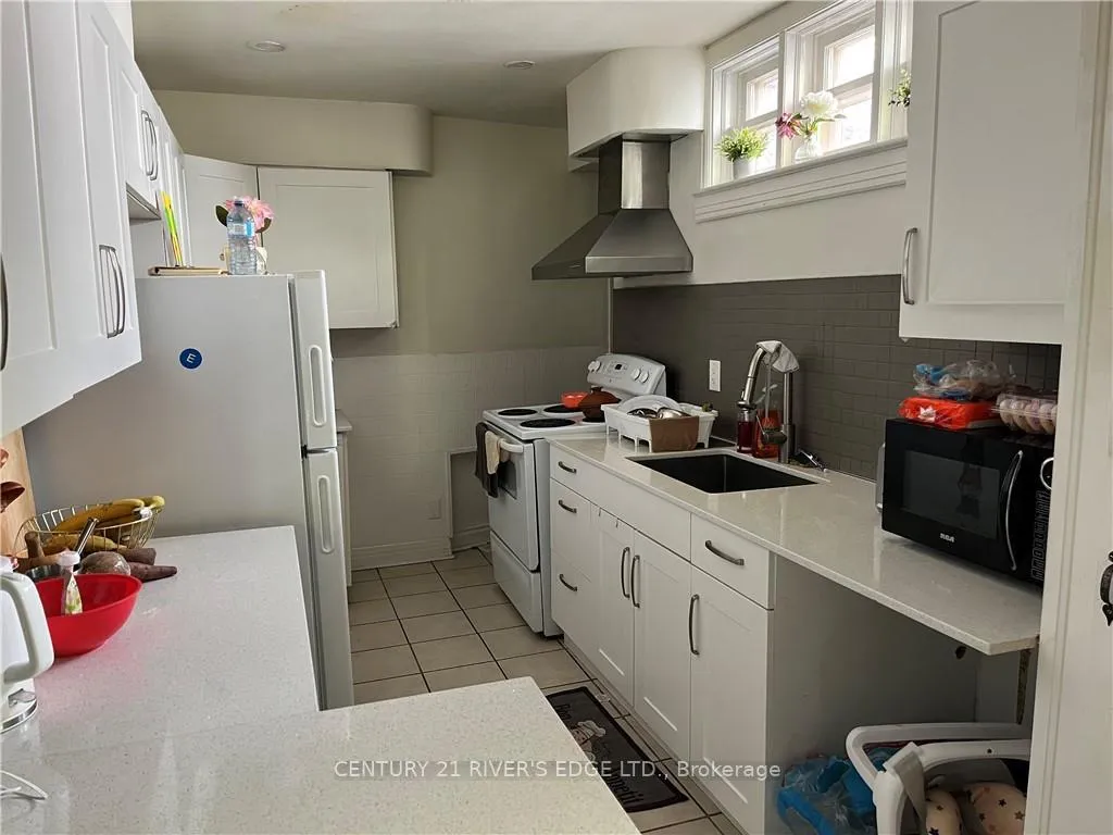 Photo 8 of 620 First Street E, Cornwall — HOMEH
