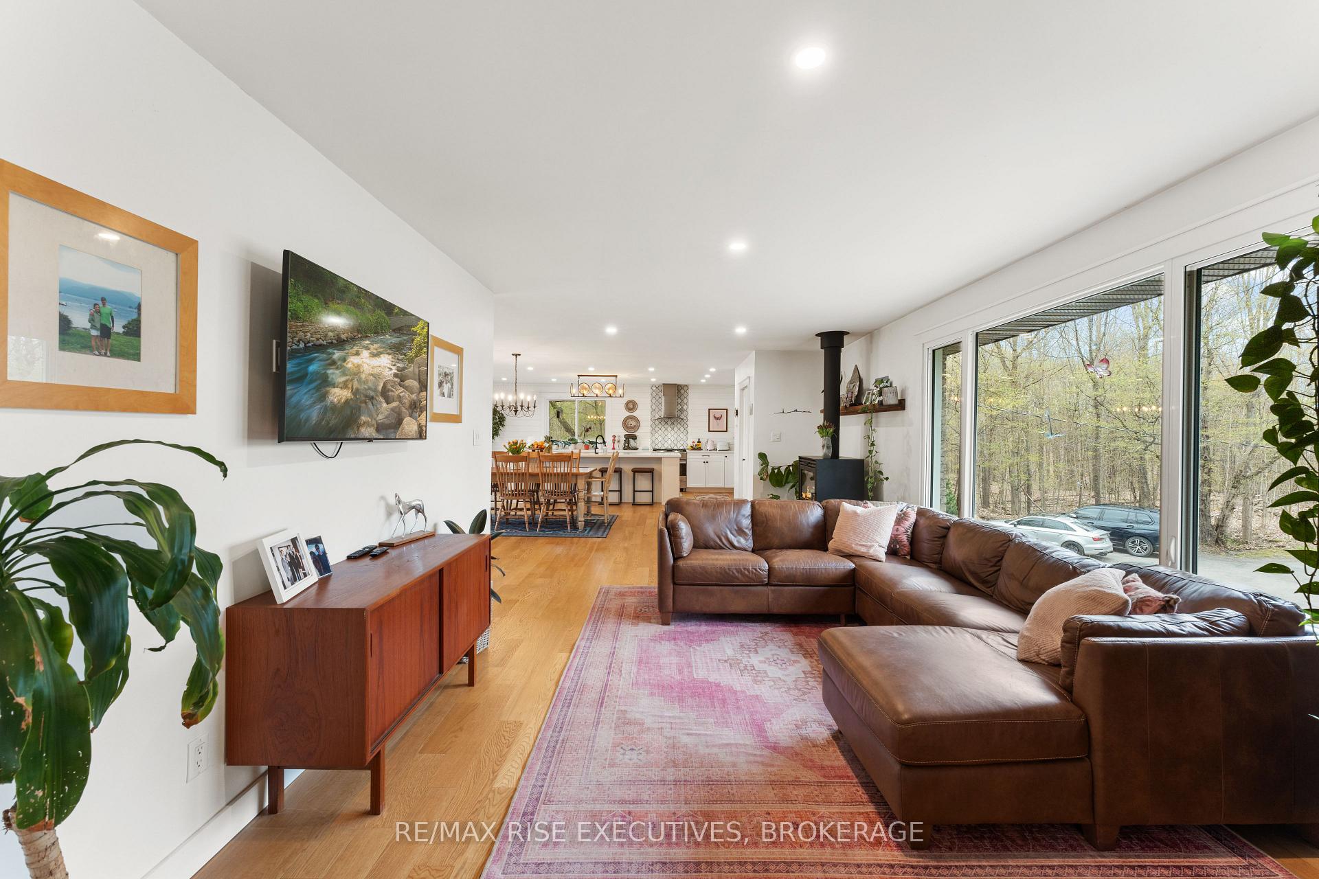 Photo 8 of 4214 Maple Drive, Frontenac, Frontenac South — HOMEH
