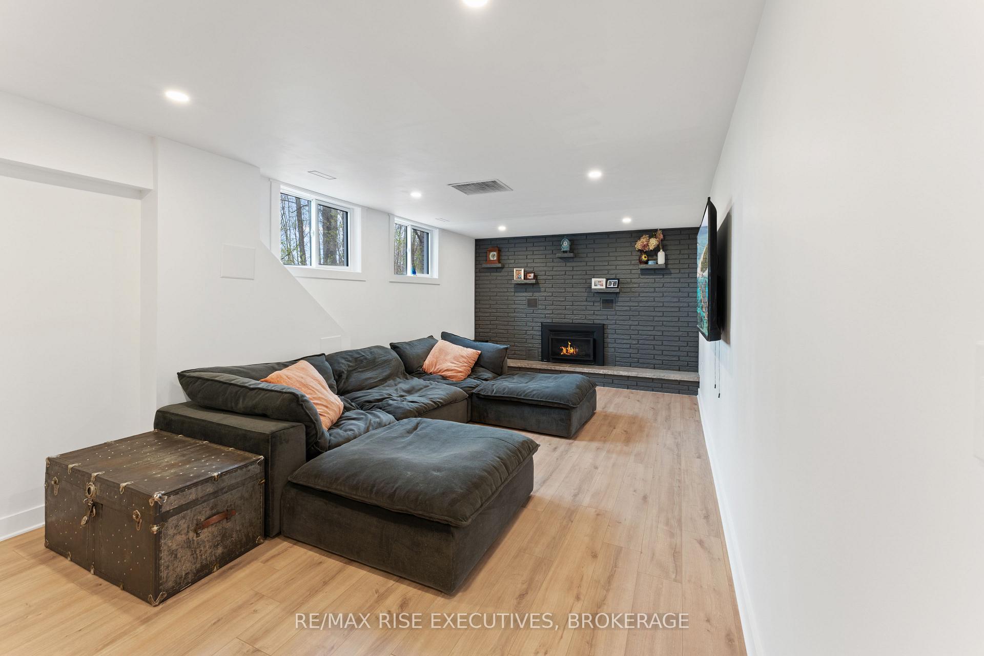 Photo 34 of 4214 Maple Drive, Frontenac, Frontenac South — HOMEH