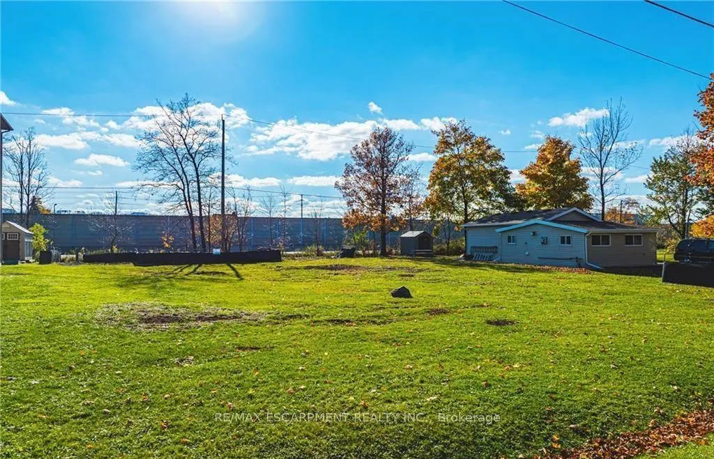 Photo 5 of 5 Trillium Avenue, Hamilton, Winona Park — HOMEH