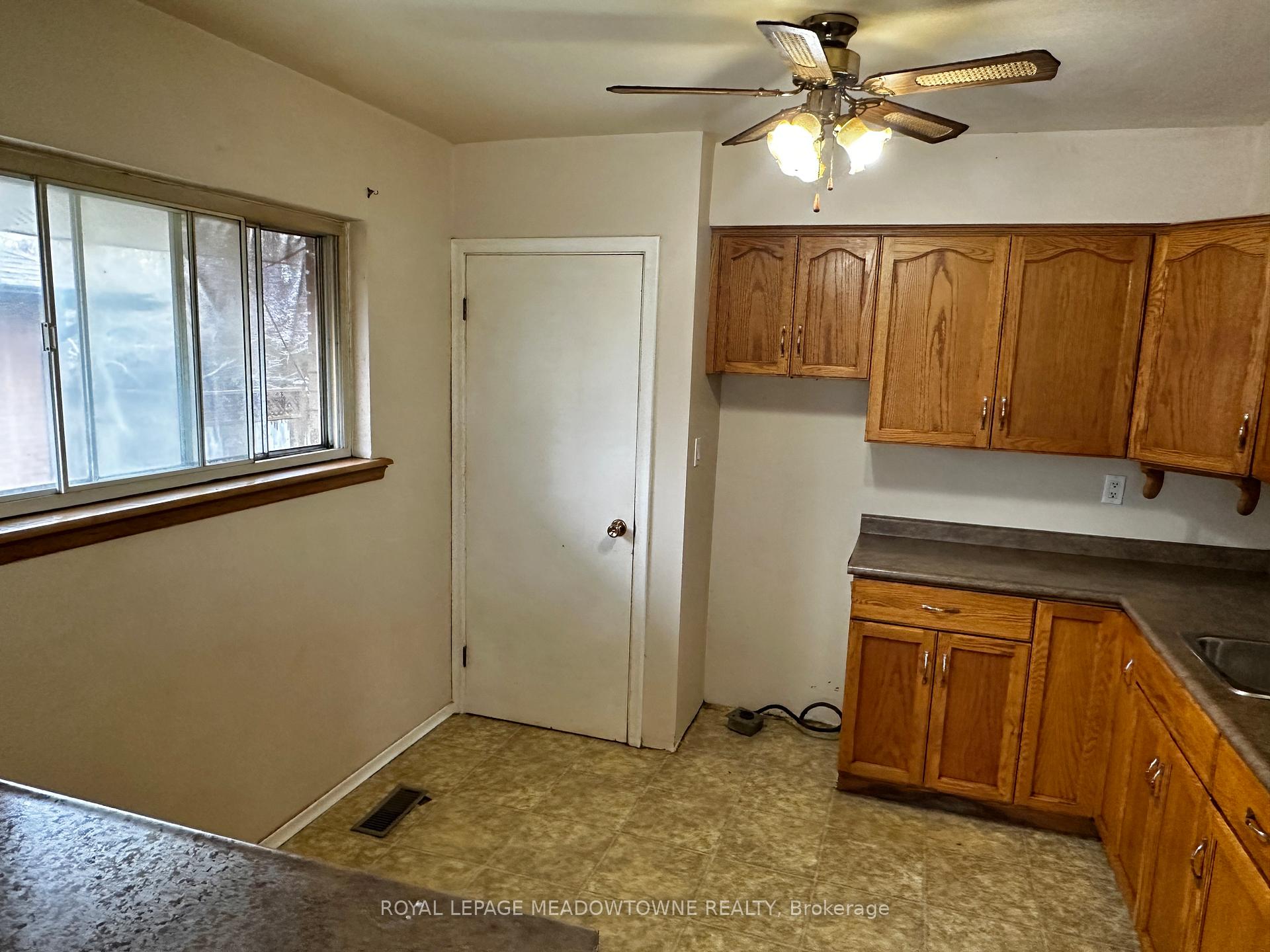 Photo 8 of 154 Renfield Street, Guelph, Riverside Park — HOMEH