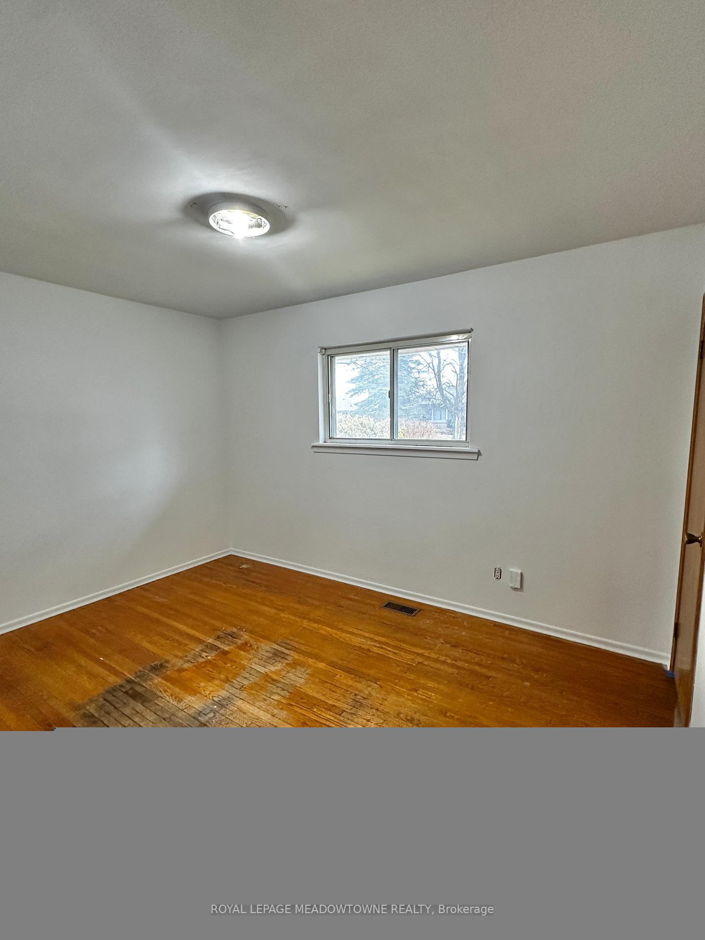 Photo 9 of 154 Renfield Street, Guelph, Riverside Park — HOMEH