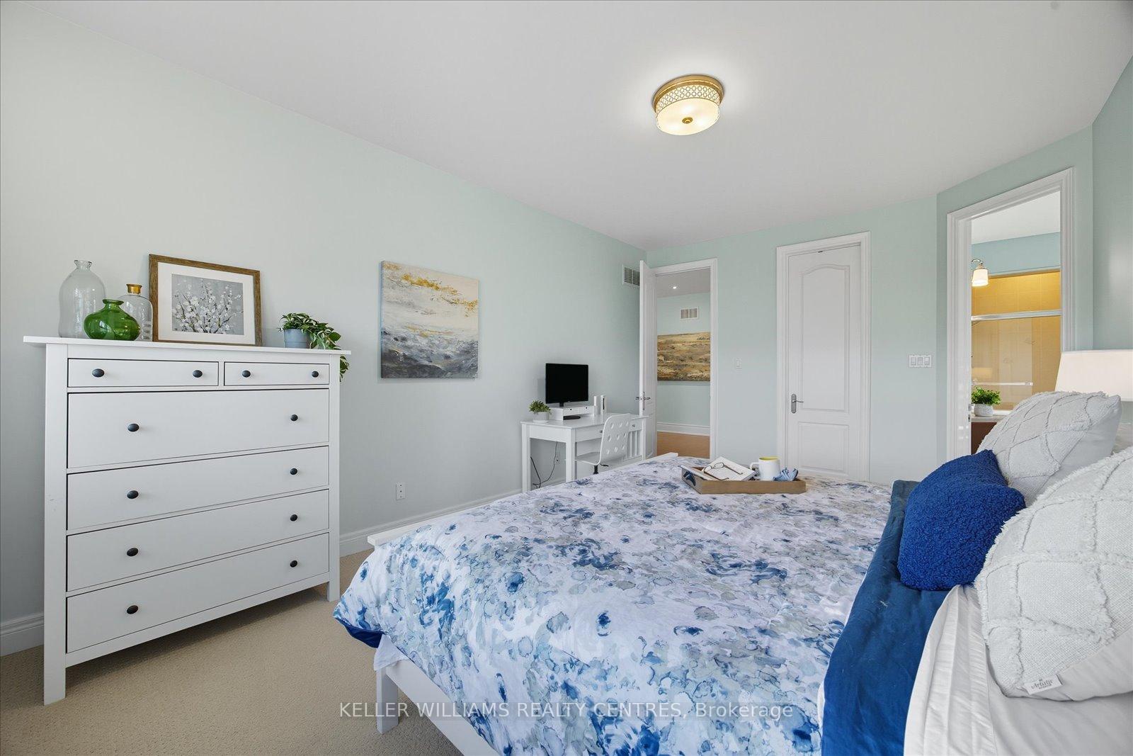 Photo 37 of 72 Duncton Wood Crescent, Aurora, Hills of St Andrew — HOMEH