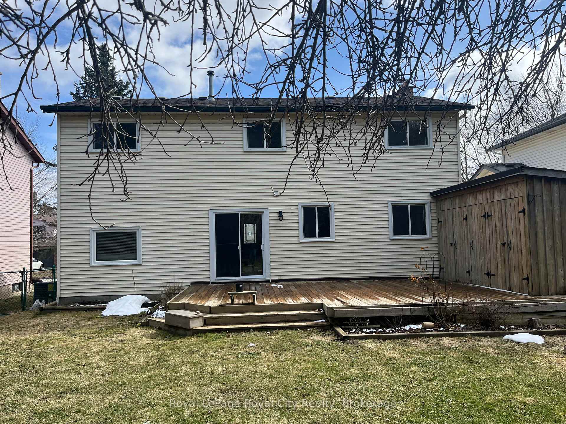 Photo 32 of 16 Sagewood Place, Guelph, Kortright West — HOMEH