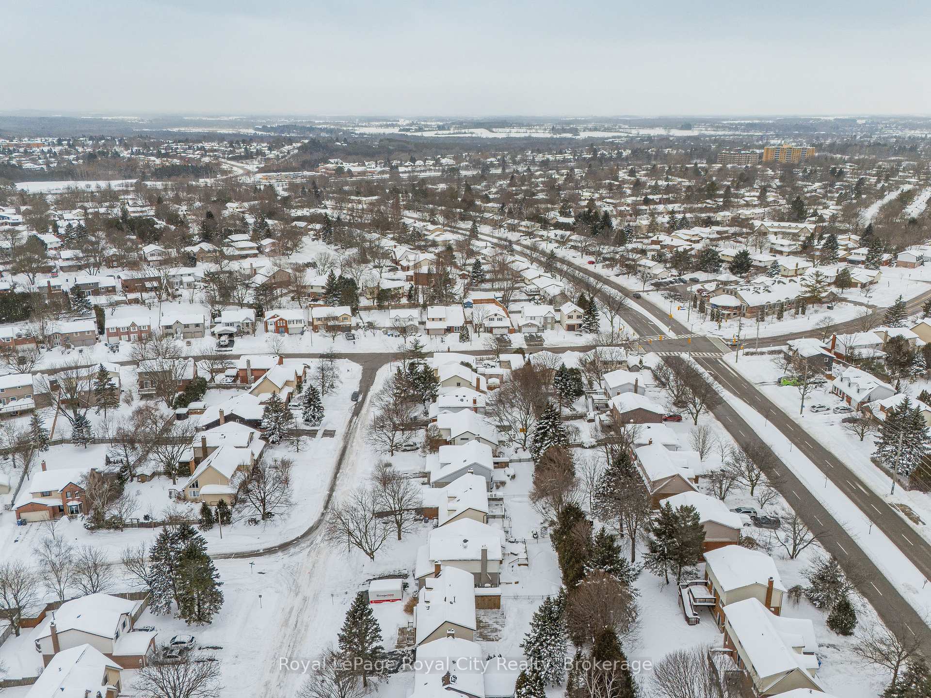 Photo 42 of 16 Sagewood Place, Guelph, Kortright West — HOMEH
