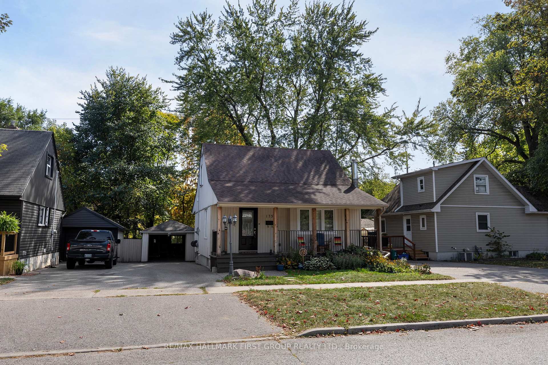 Photo 2 of 175 Admiral Road, Ajax, South East — HOMEH