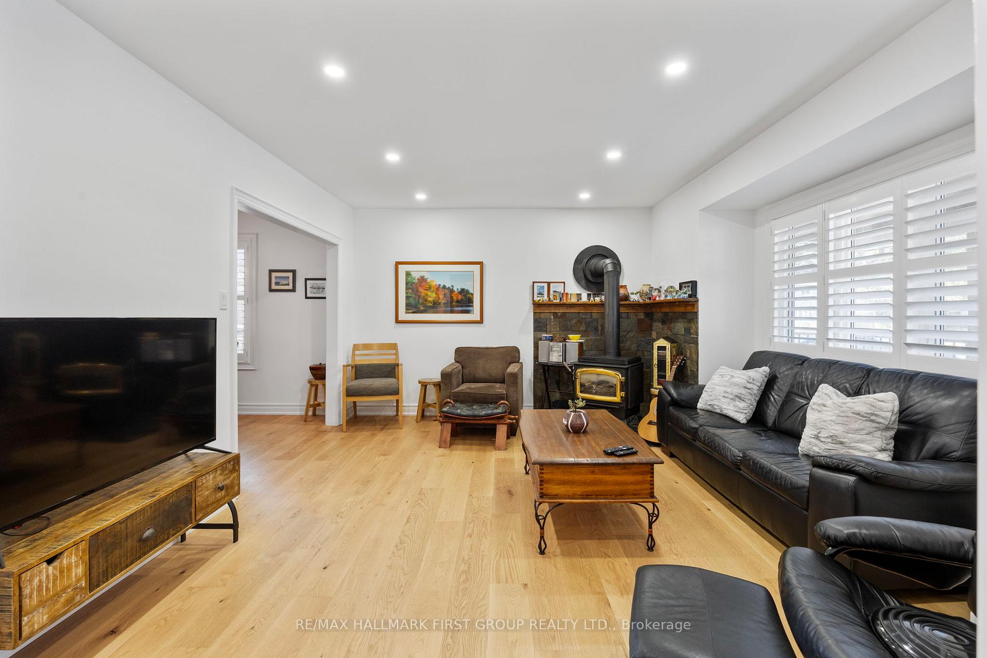 Photo 10 of 175 Admiral Road, Ajax, South East — HOMEH