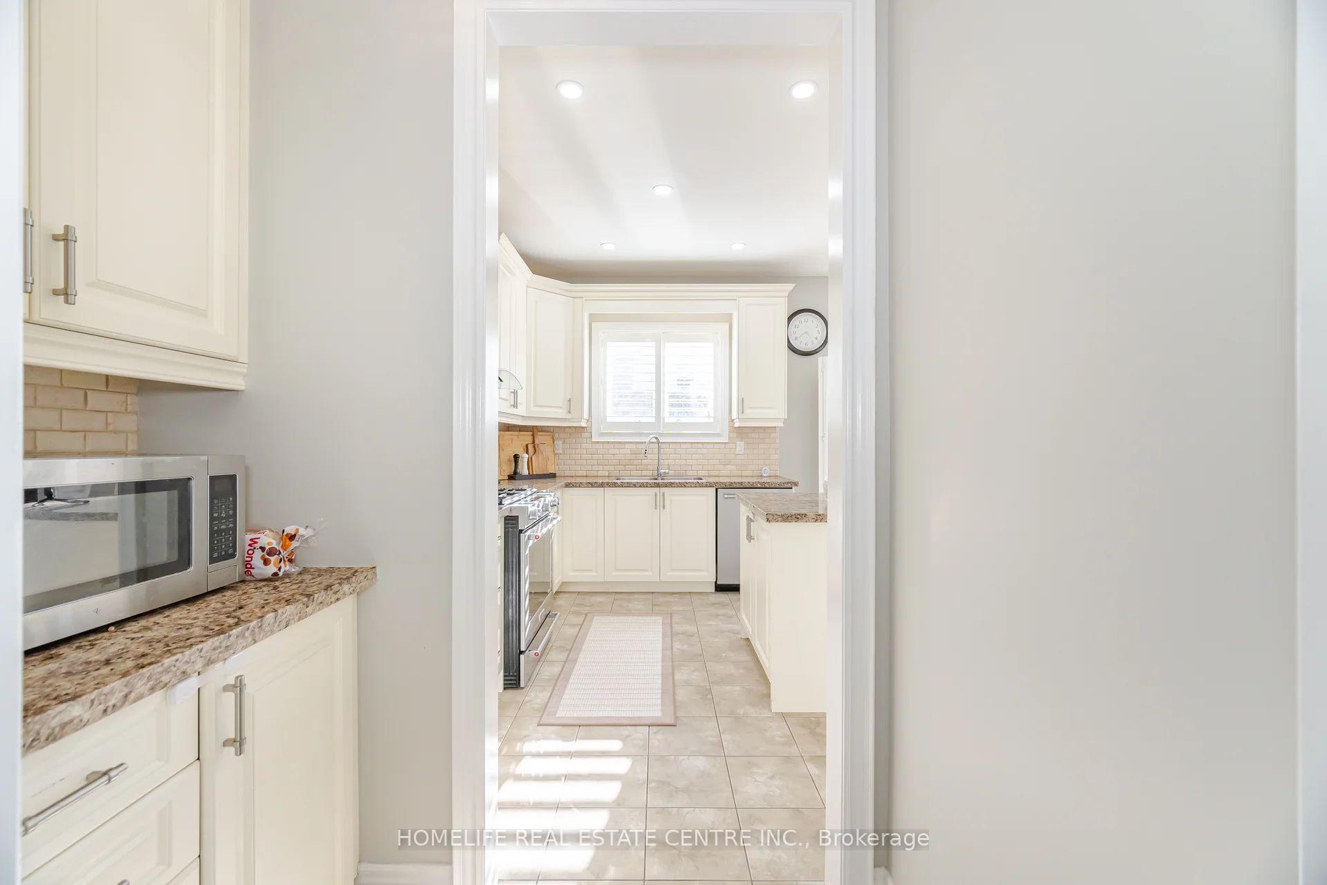 Photo 9 of 48 Blackberry Valley Crescent, Caledon, Rural Caledon — HOMEH