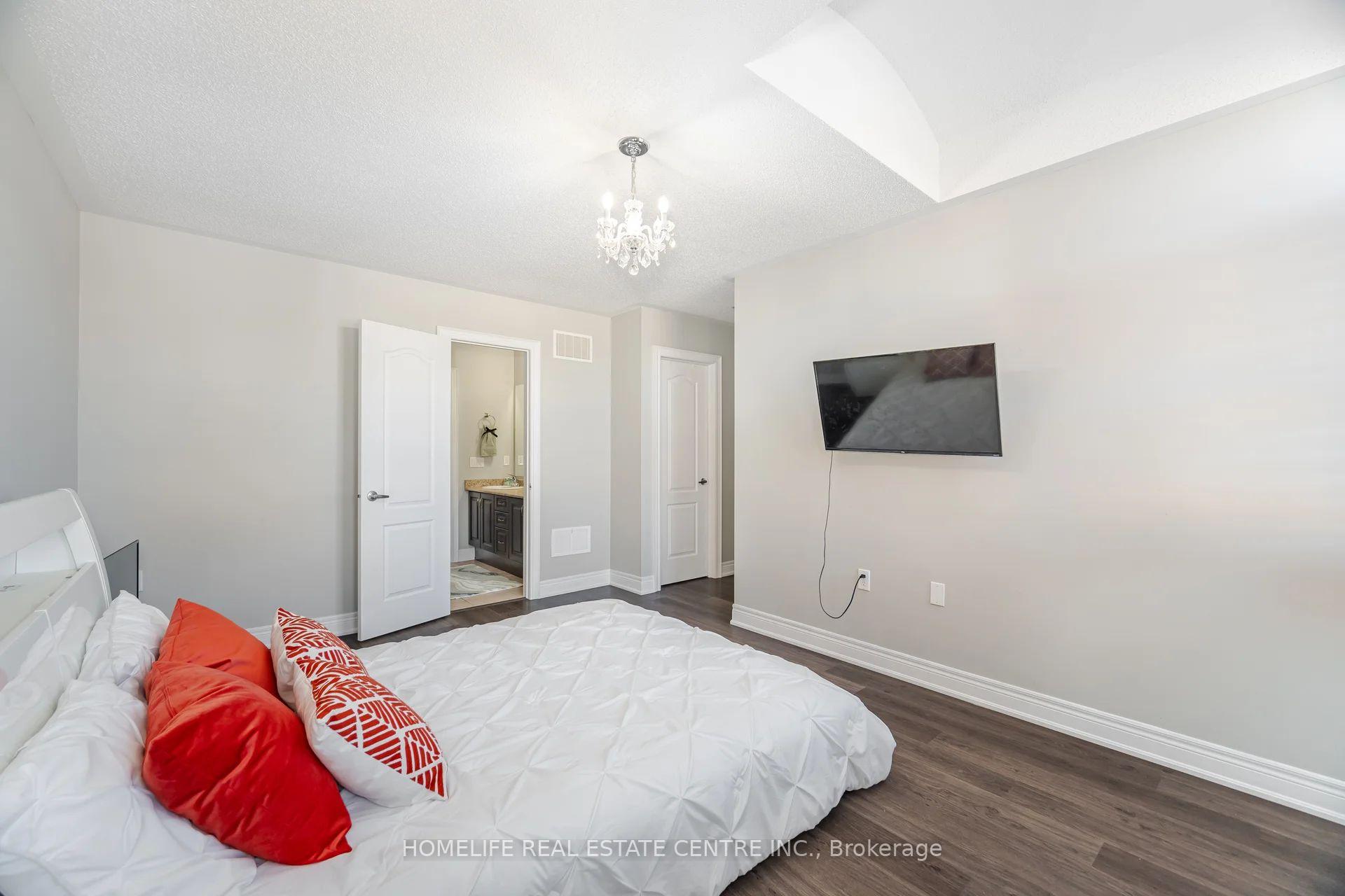 Photo 34 of 48 Blackberry Valley Crescent, Caledon, Rural Caledon — HOMEH