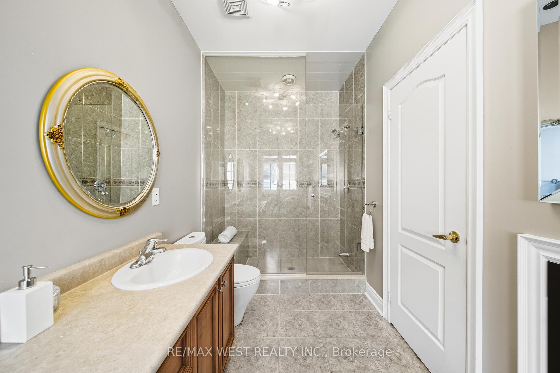 Photo 19 of 1 Nova Scotia Road, Brampton, Bram West — HOMEH