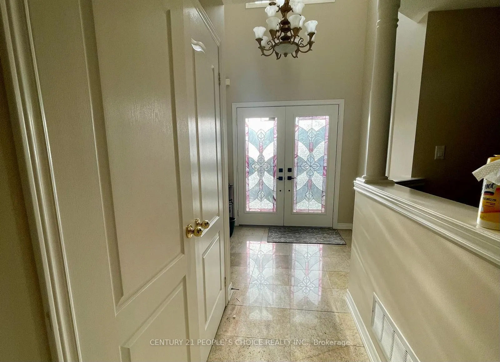 Photo 2 of 215 Edenbrook Hill Drive, Brampton, Fletcher's Meadow — HOMEH